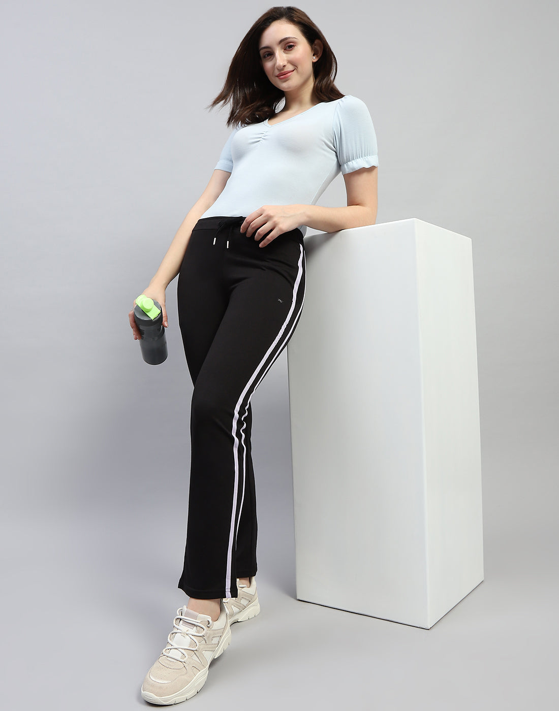 Women Black Solid Regular Fit Lower