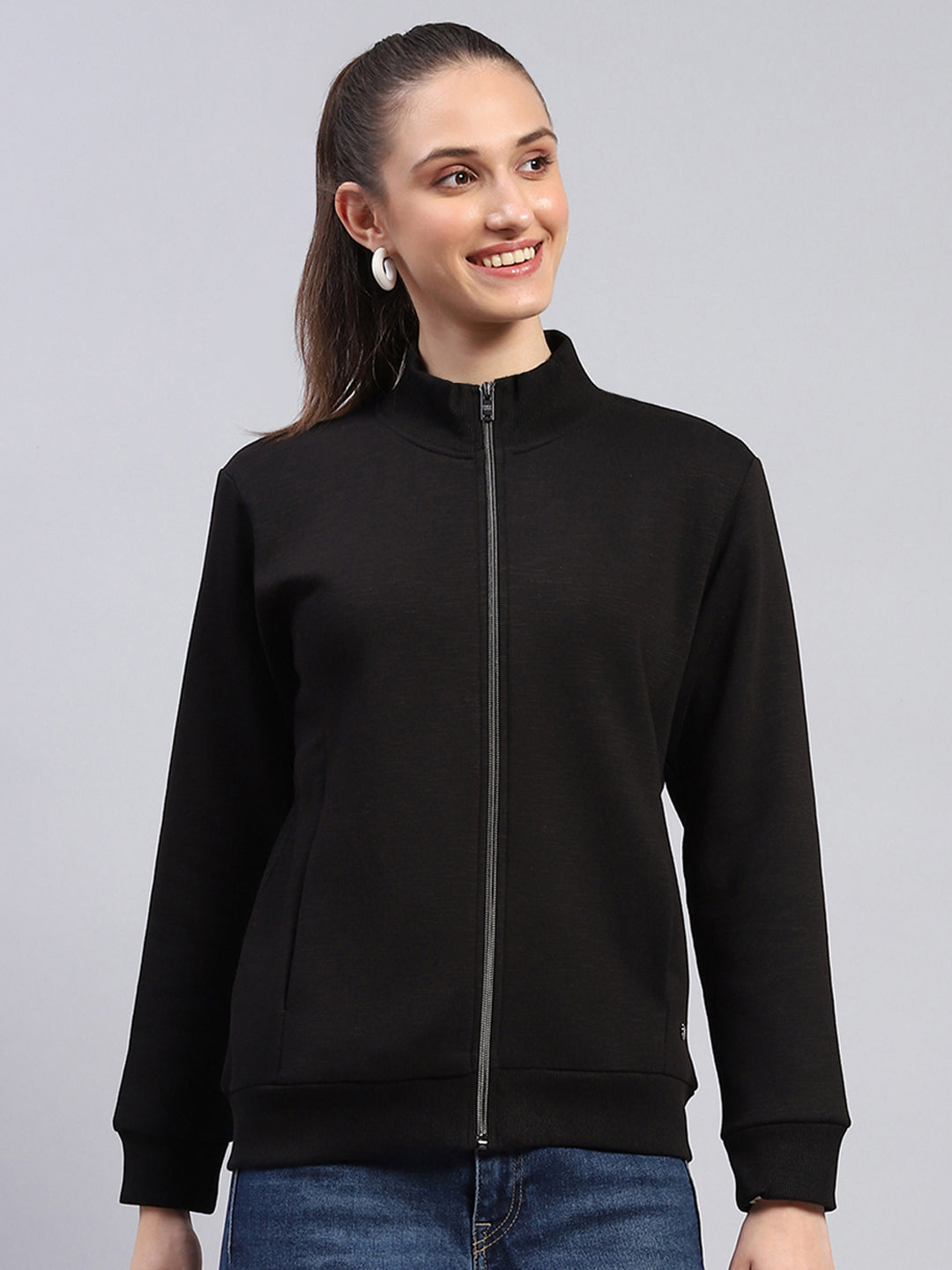 Women Black Solid Mock Neck Full Sleeve Sweatshirt