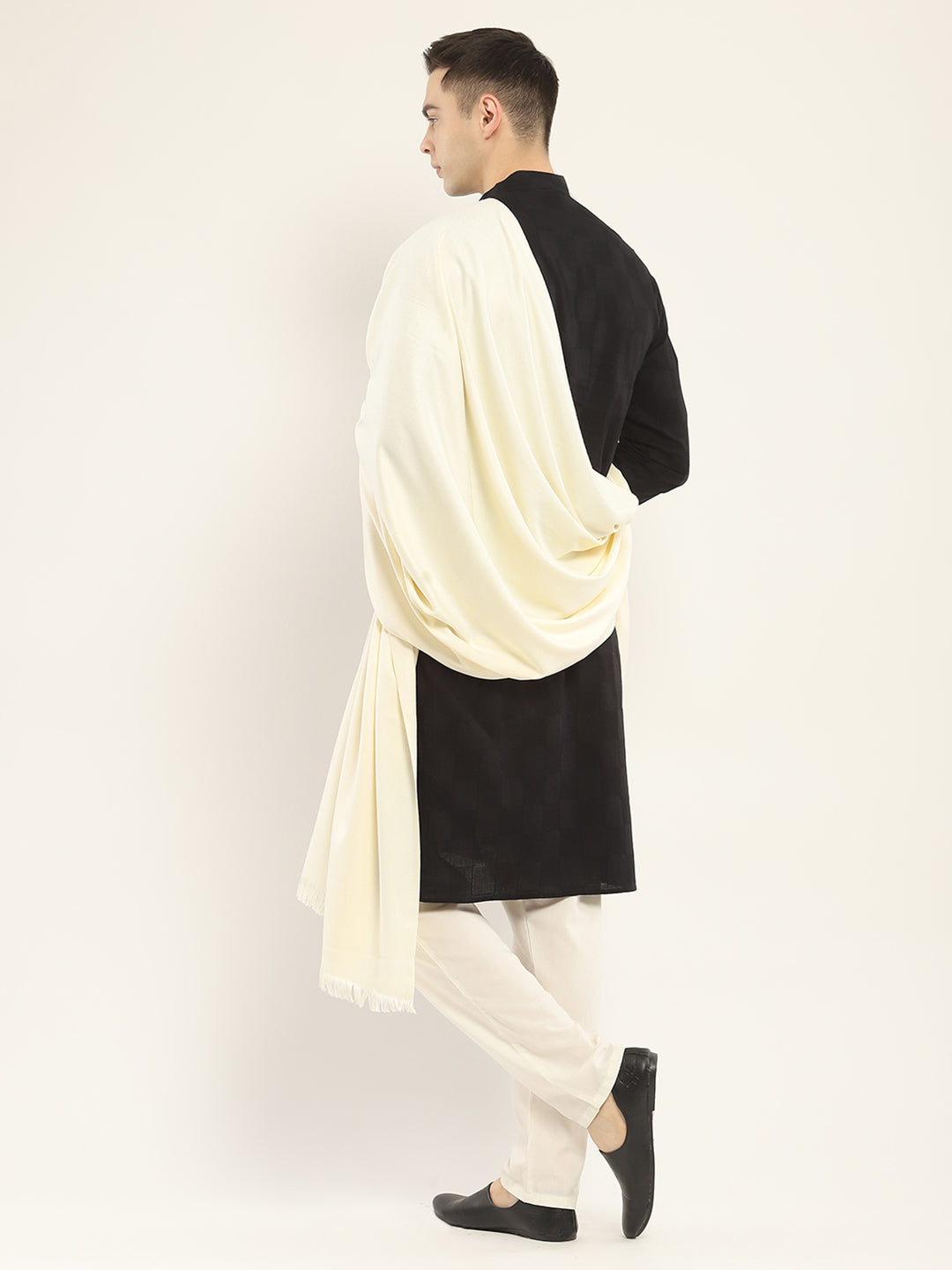 Men Beige Solid Lohi Shawl