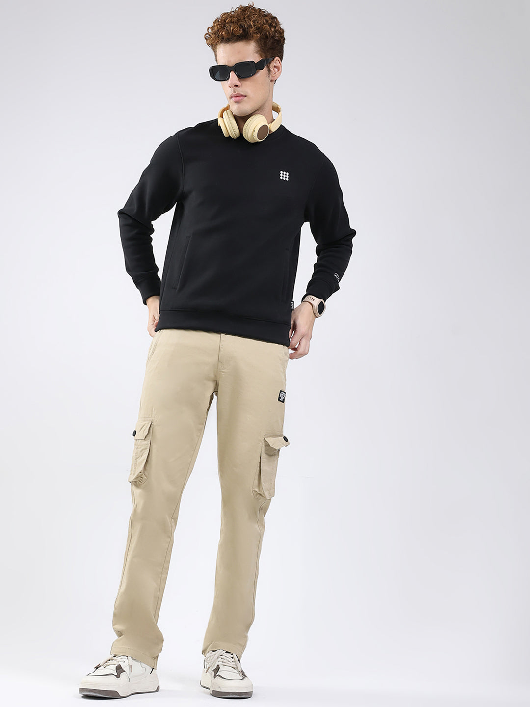 Rock.it Men Black Solid Round Neck Full Sleeve Sweatshirt