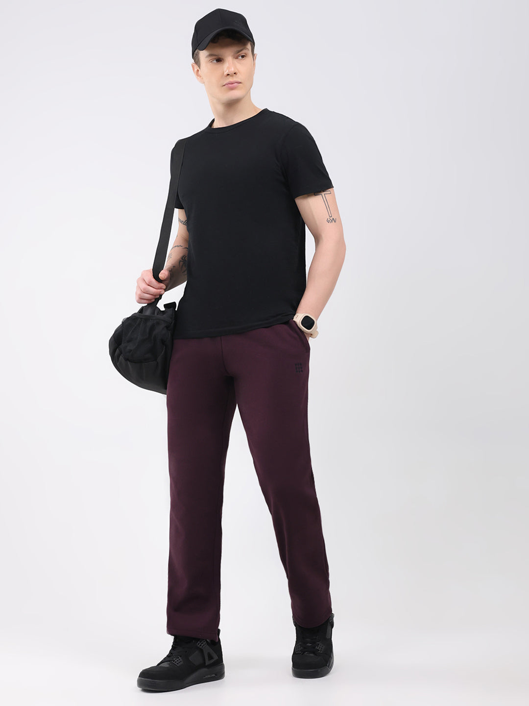 Rock.it Men Maroon Solid Regular Fit Winter Lower