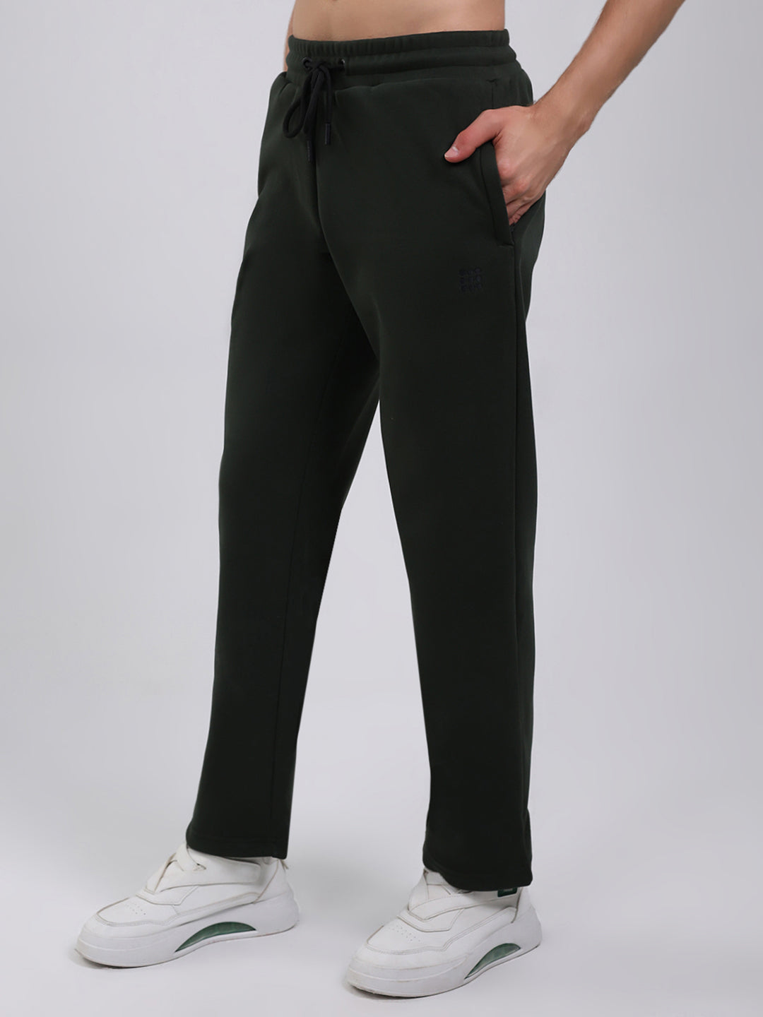 Rock.it Men Olive Solid Round Neck Full Sleeve Winter Tracksuit