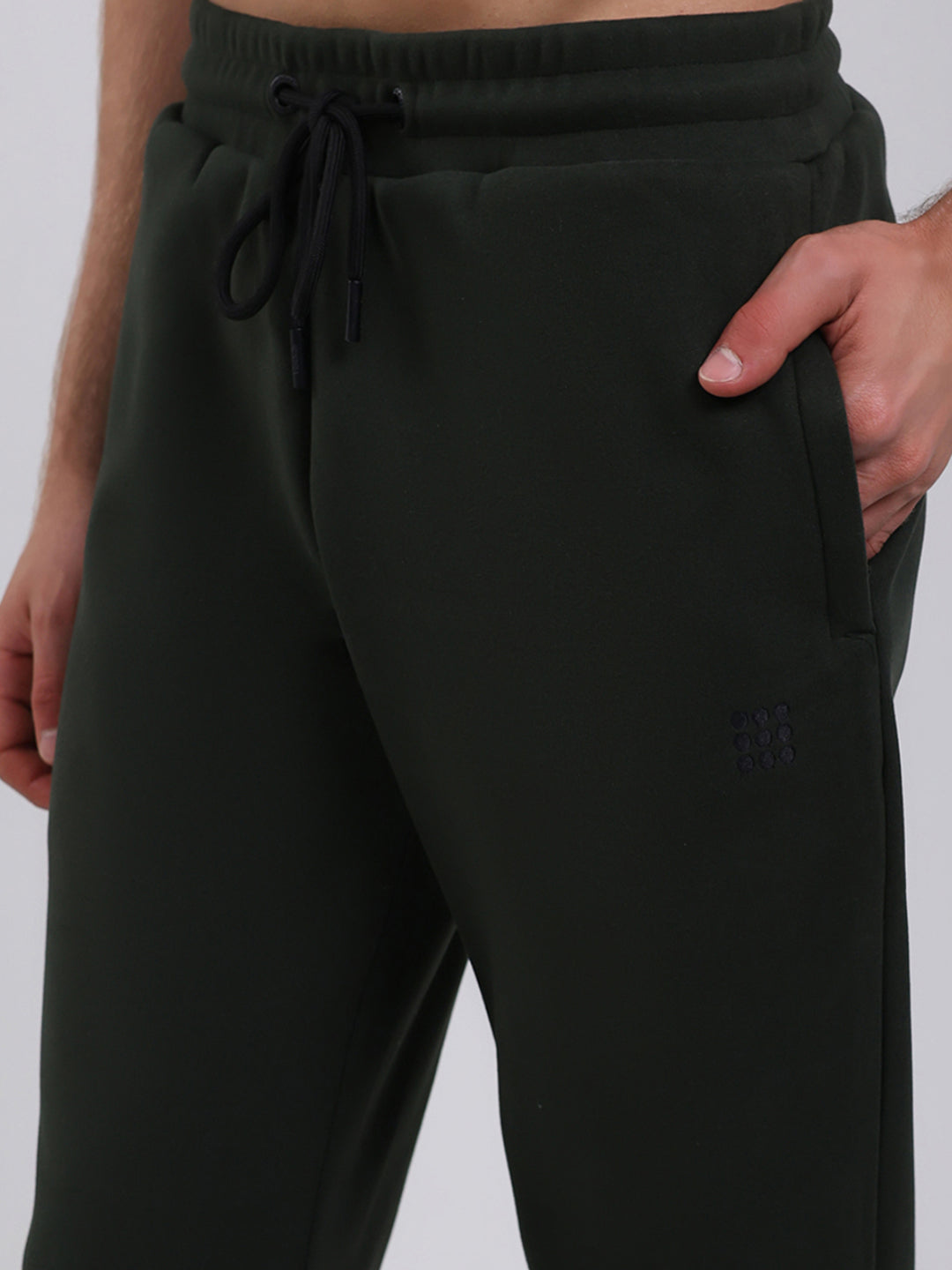 Rock.it Men Olive Solid Round Neck Full Sleeve Winter Tracksuit