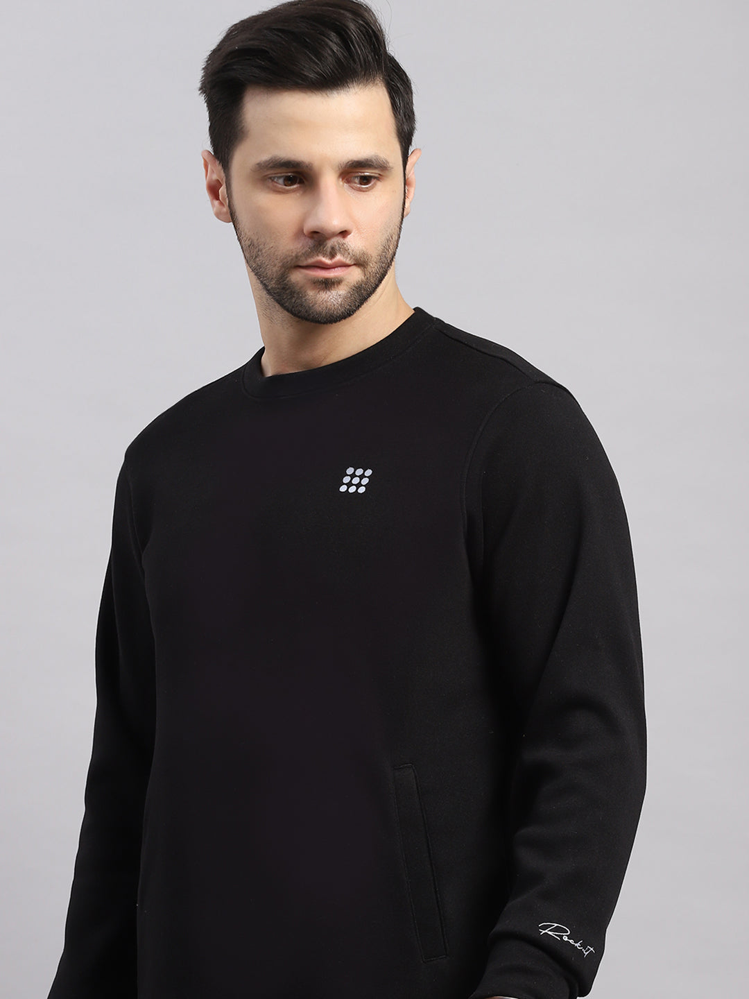 Rock.it Men Black Solid Round Neck Full Sleeve Winter Tracksuit