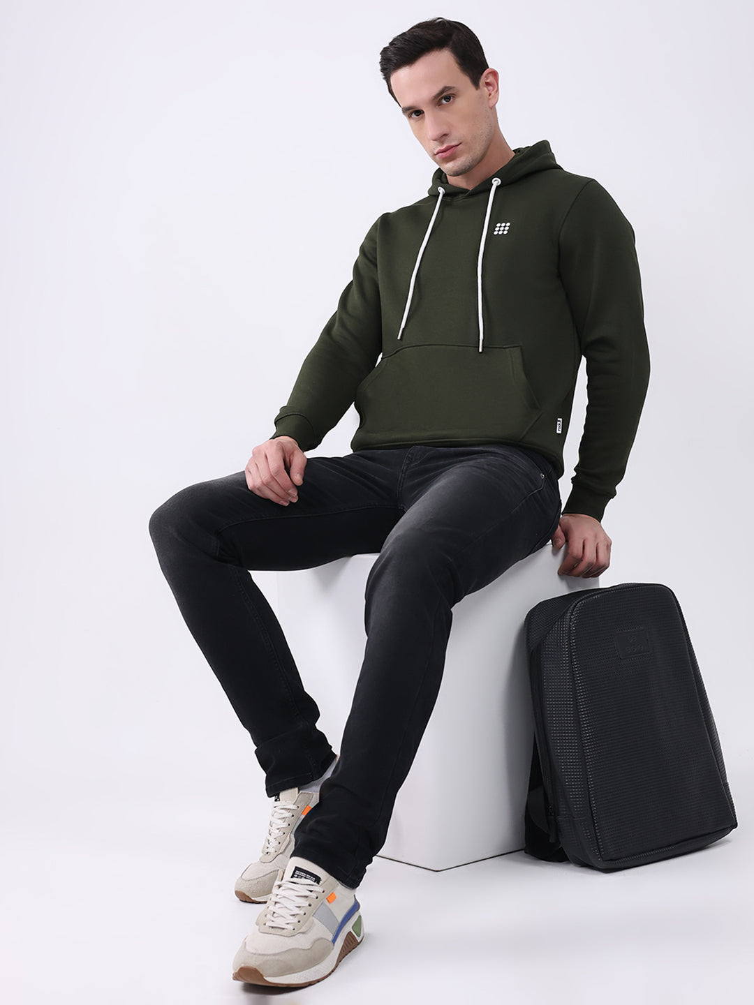 Rock.it Men Olive Solid Hooded Full Sleeve Sweatshirt
