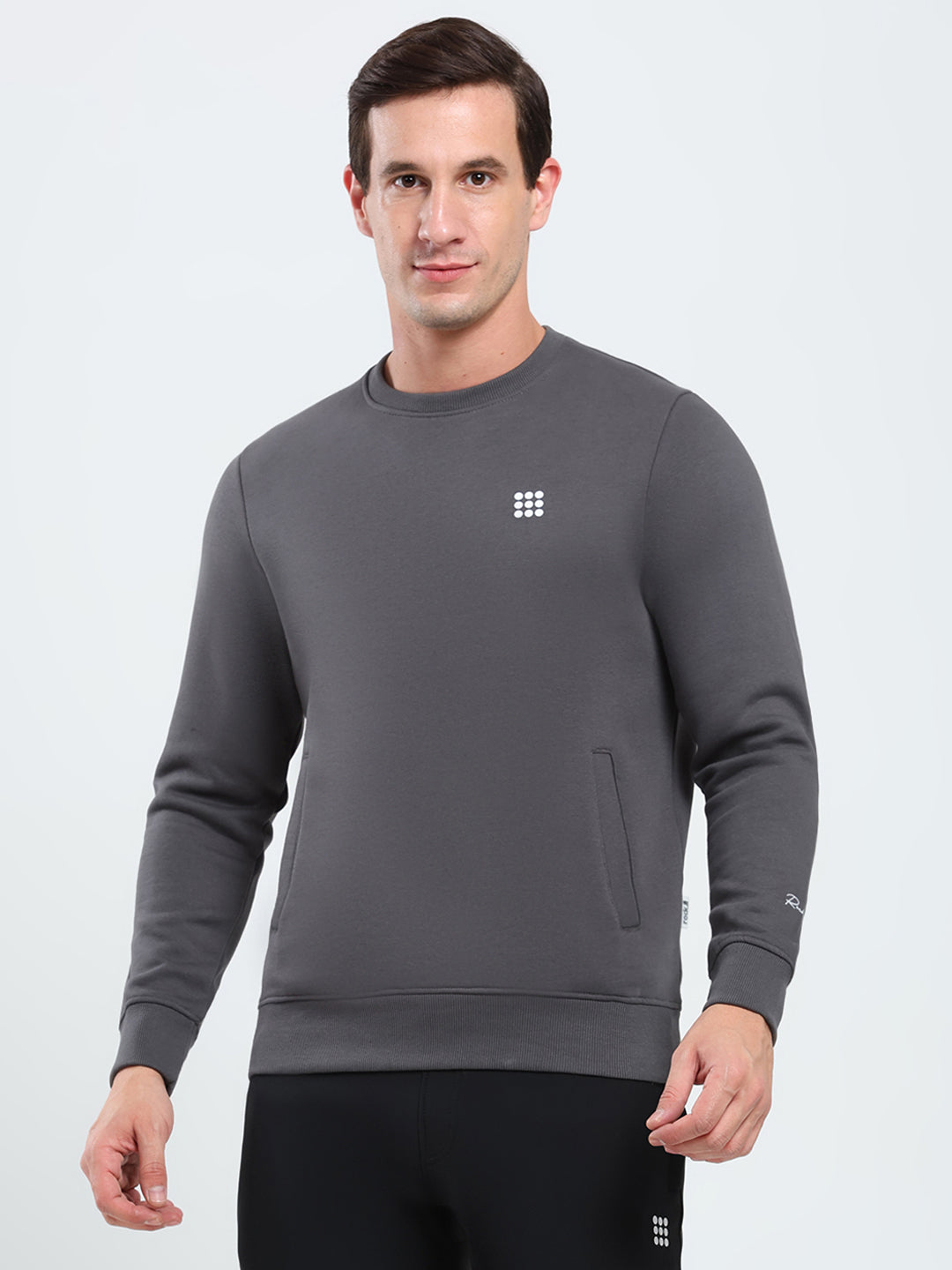 Rock.it Men Grey Solid Round Neck Full Sleeve Sweatshirt