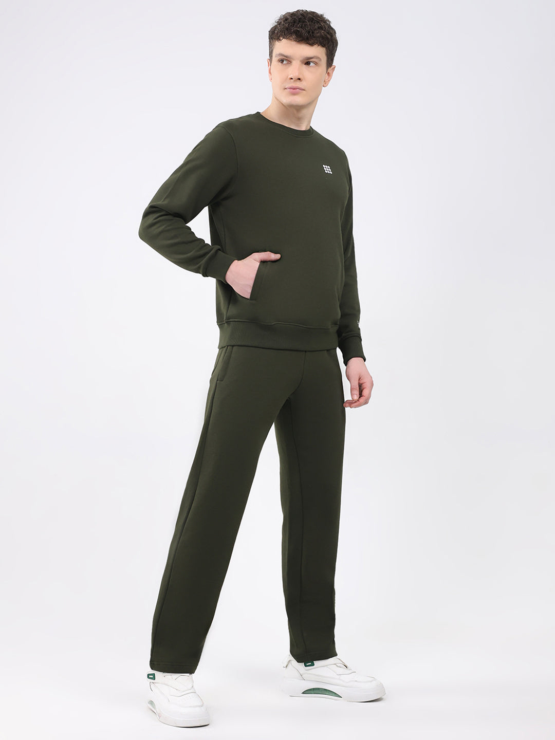 Rock.it Men Olive Solid Round Neck Sleeveless Winter Tracksuit