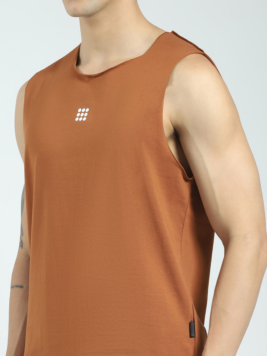 Rock.it Men Rust Solid Round Neck Sleeveless T-Shirt