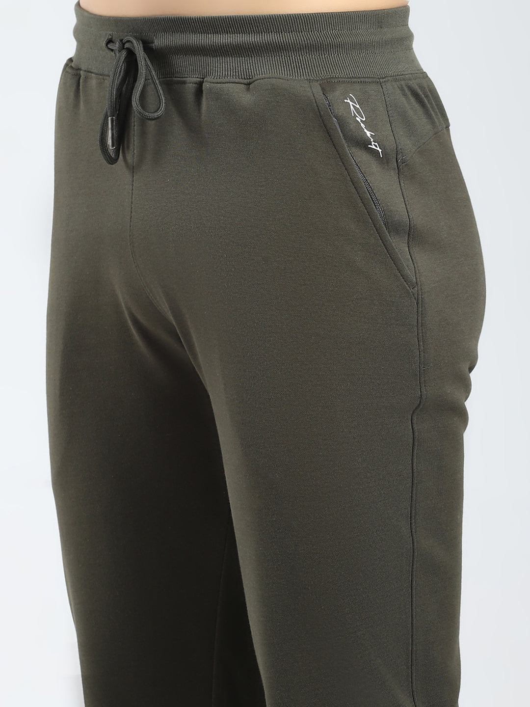 Rock.it Men Olive Solid Regular Fit Lower