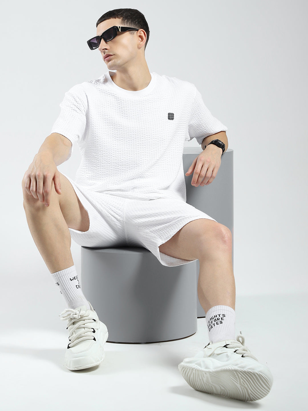 Rock.it Men White Self Design Round Neck Half Sleeve Shorts Set