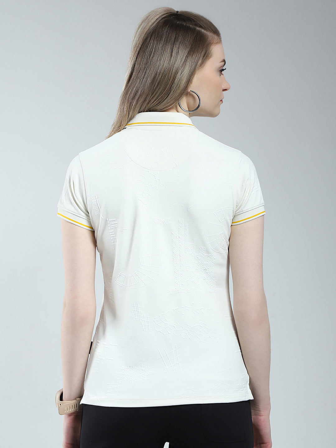 Rock.it Women Off White Solid Collar Half Sleeve T-Shirt