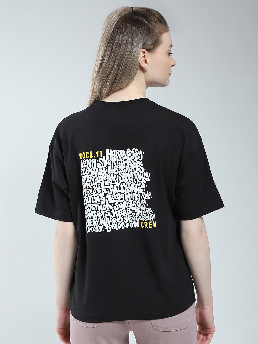 Rock.it Women Black Printed Round Neck Half Sleeve Top