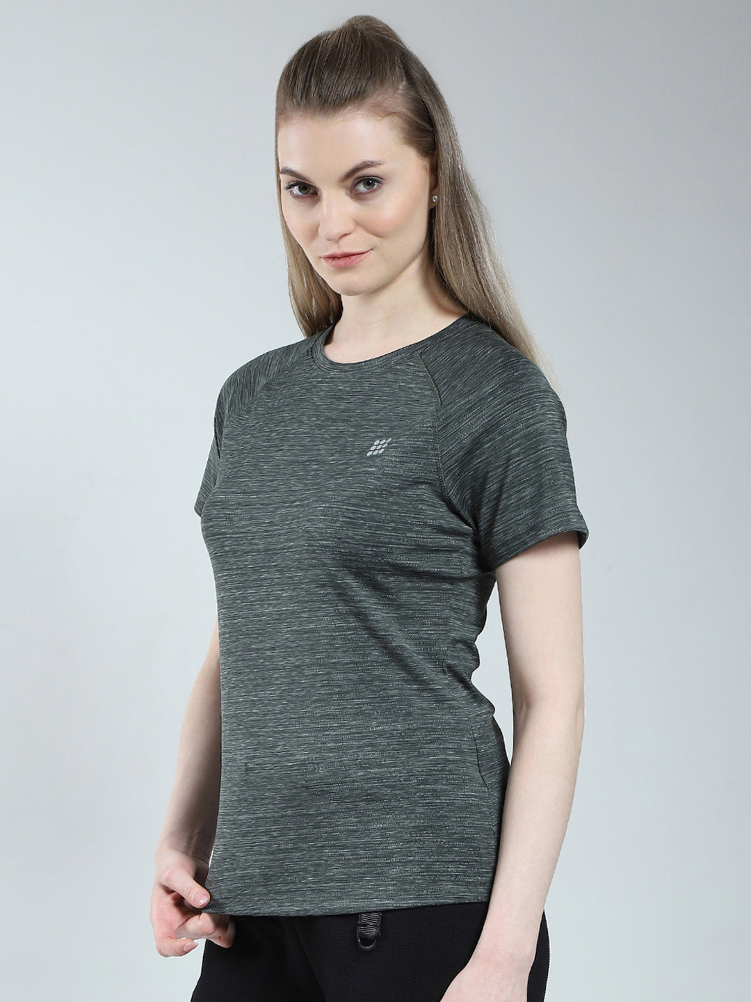 Rock.it Women Green Solid Round Neck Half Sleeve Top