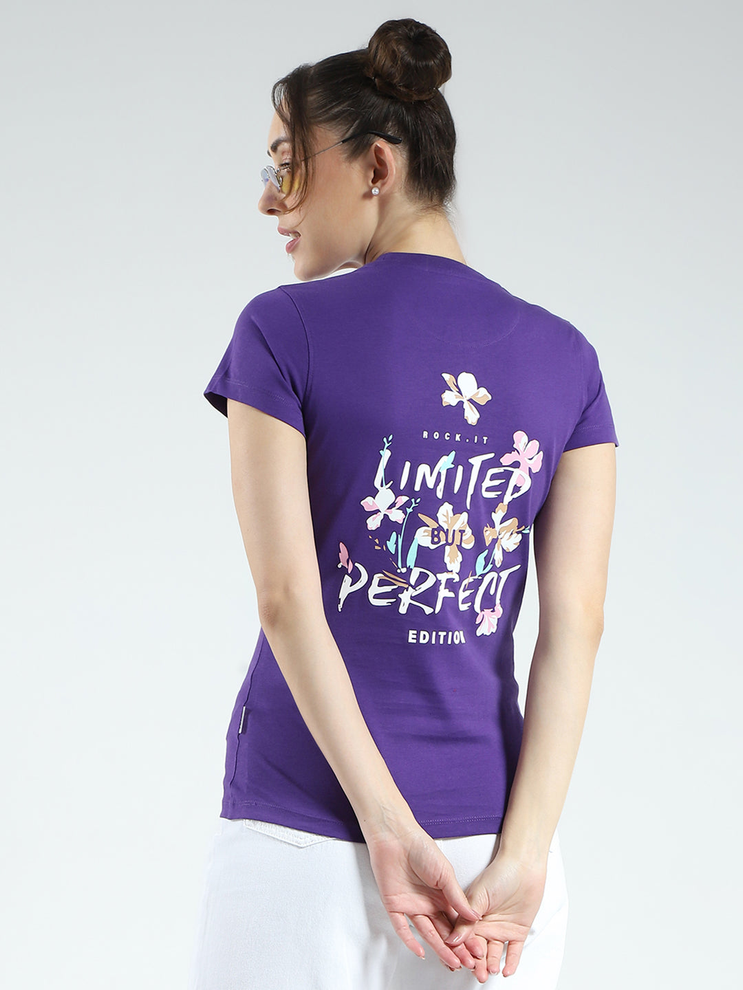 Rock.it Women Purple Printed Round Neck Half Sleeve Top