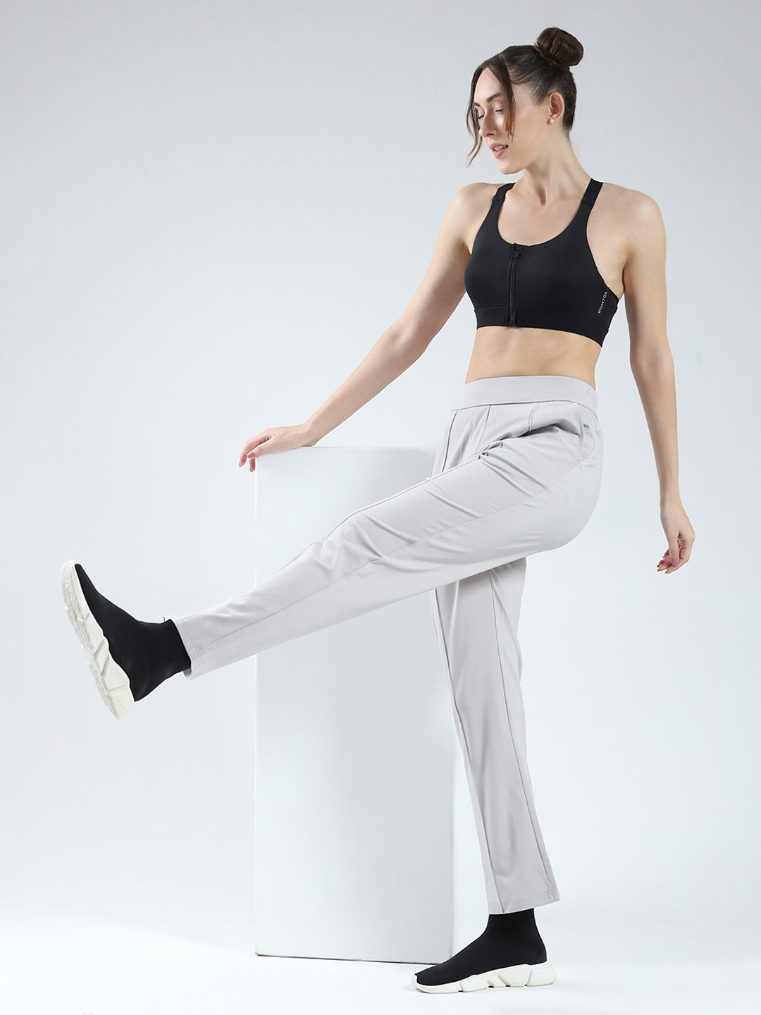Rock.it Women Grey Solid Regular Fit Pant