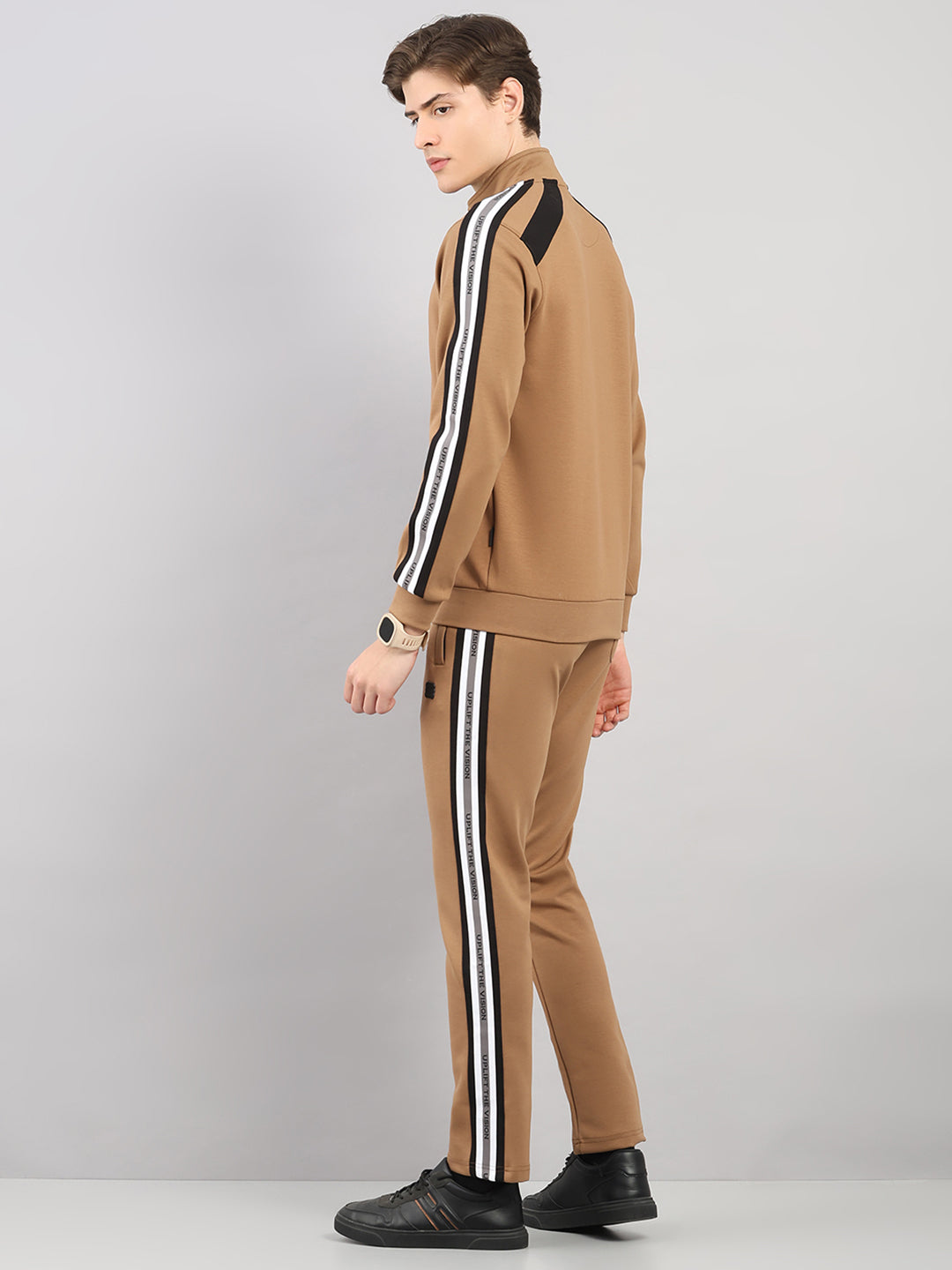 Rock.it Men Camel Brown Solid Round Neck Sleeveless Winter Tracksuit