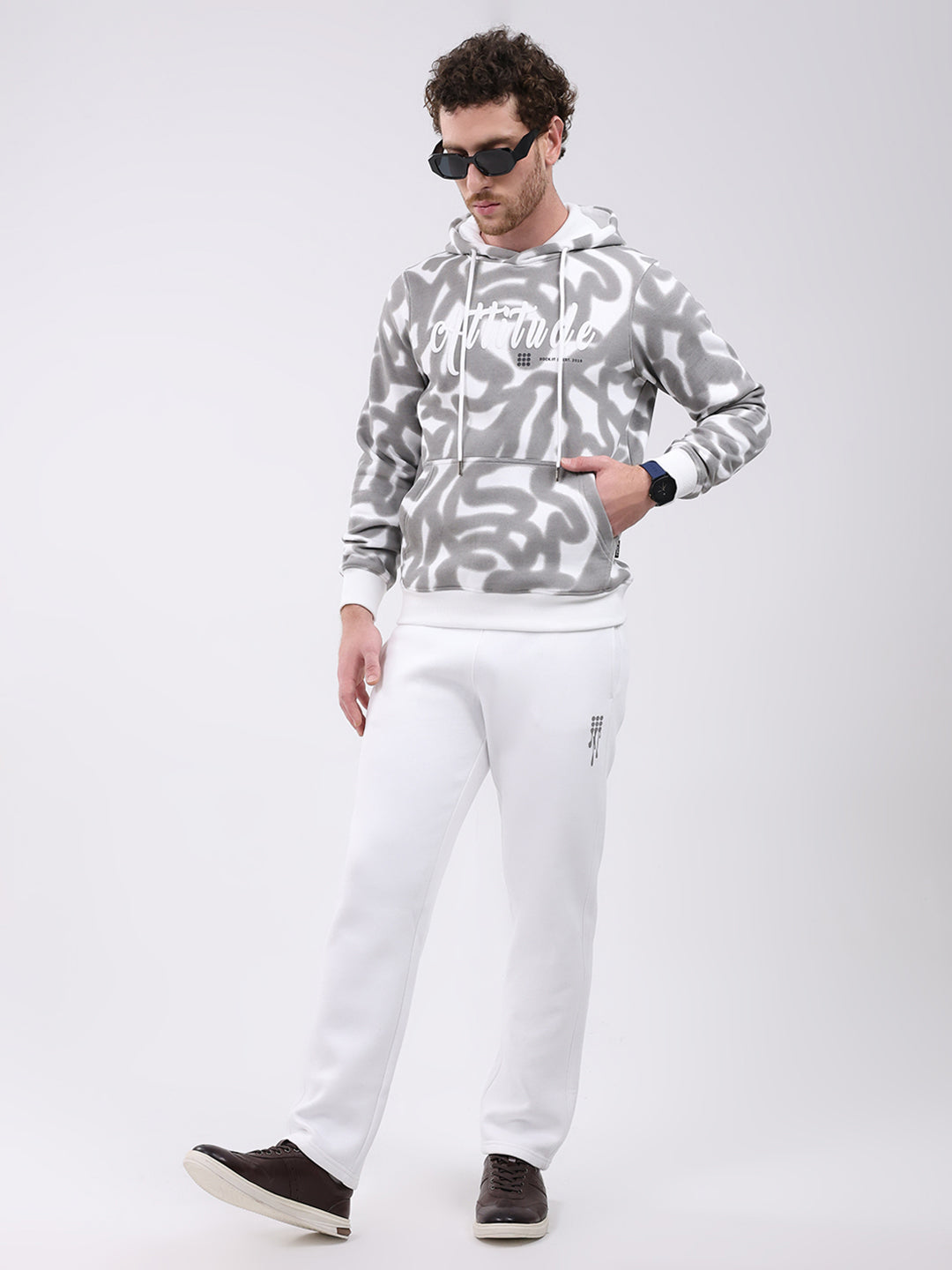 Rock.it Men White Printed Hooded Full Sleeve Winter Tracksuit