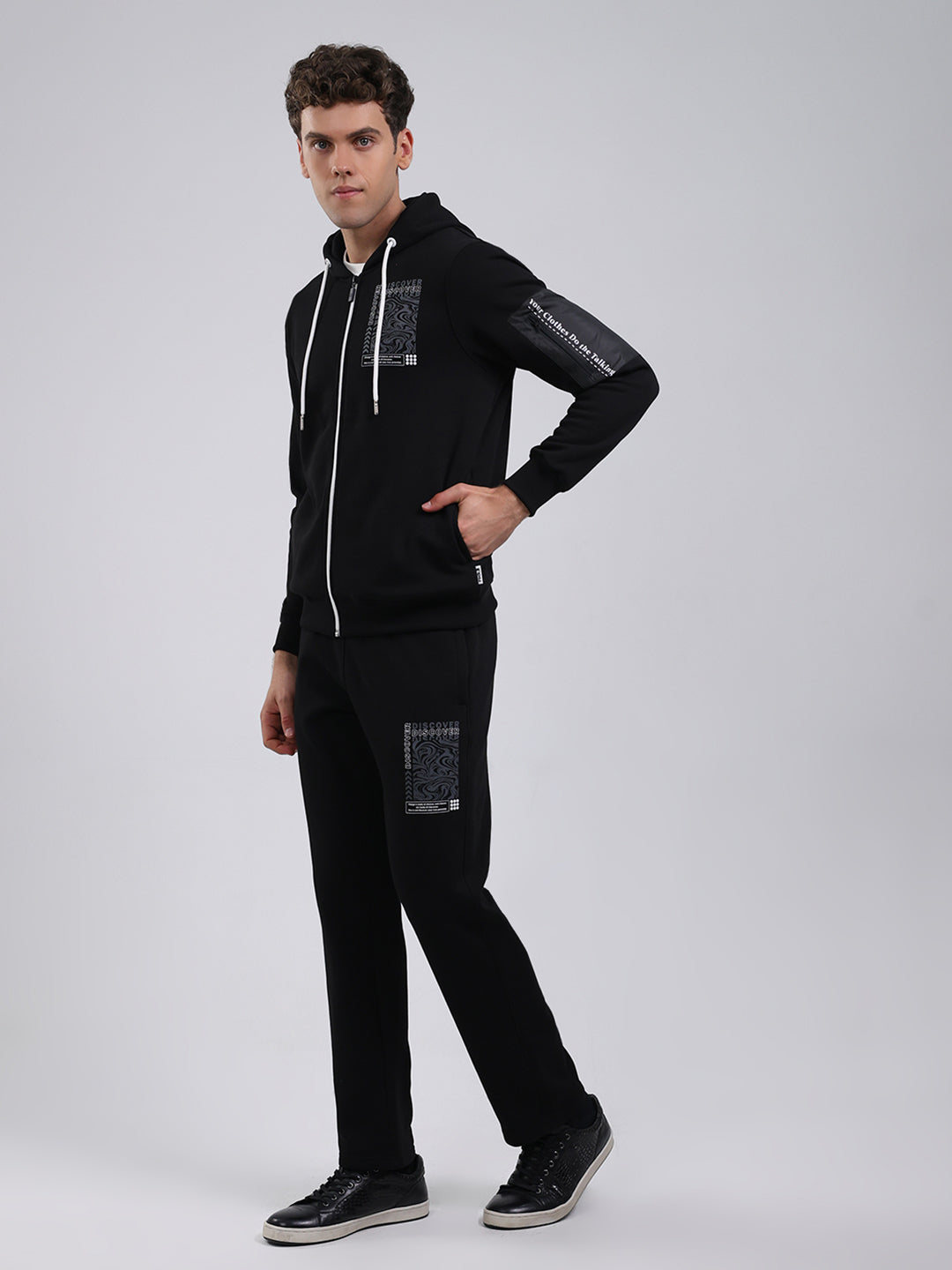 Rock.it Men Black Printed Round Neck Full Sleeve Winter Tracksuit