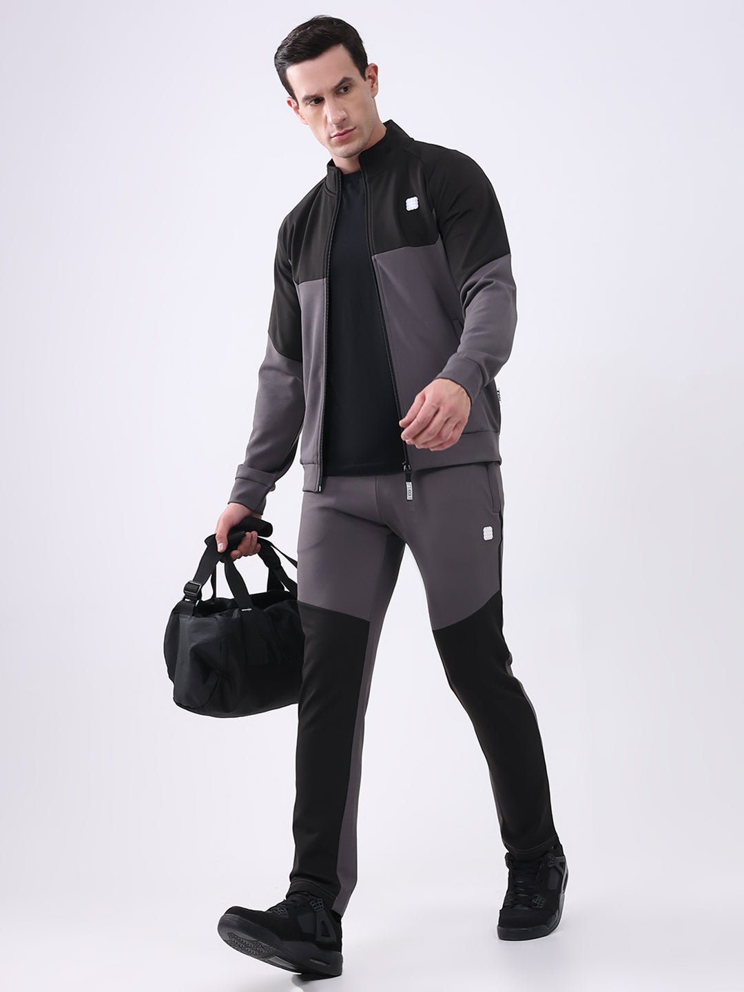 Rock.it Men Black Solid Mock Neck Full Sleeve Winter Tracksuit