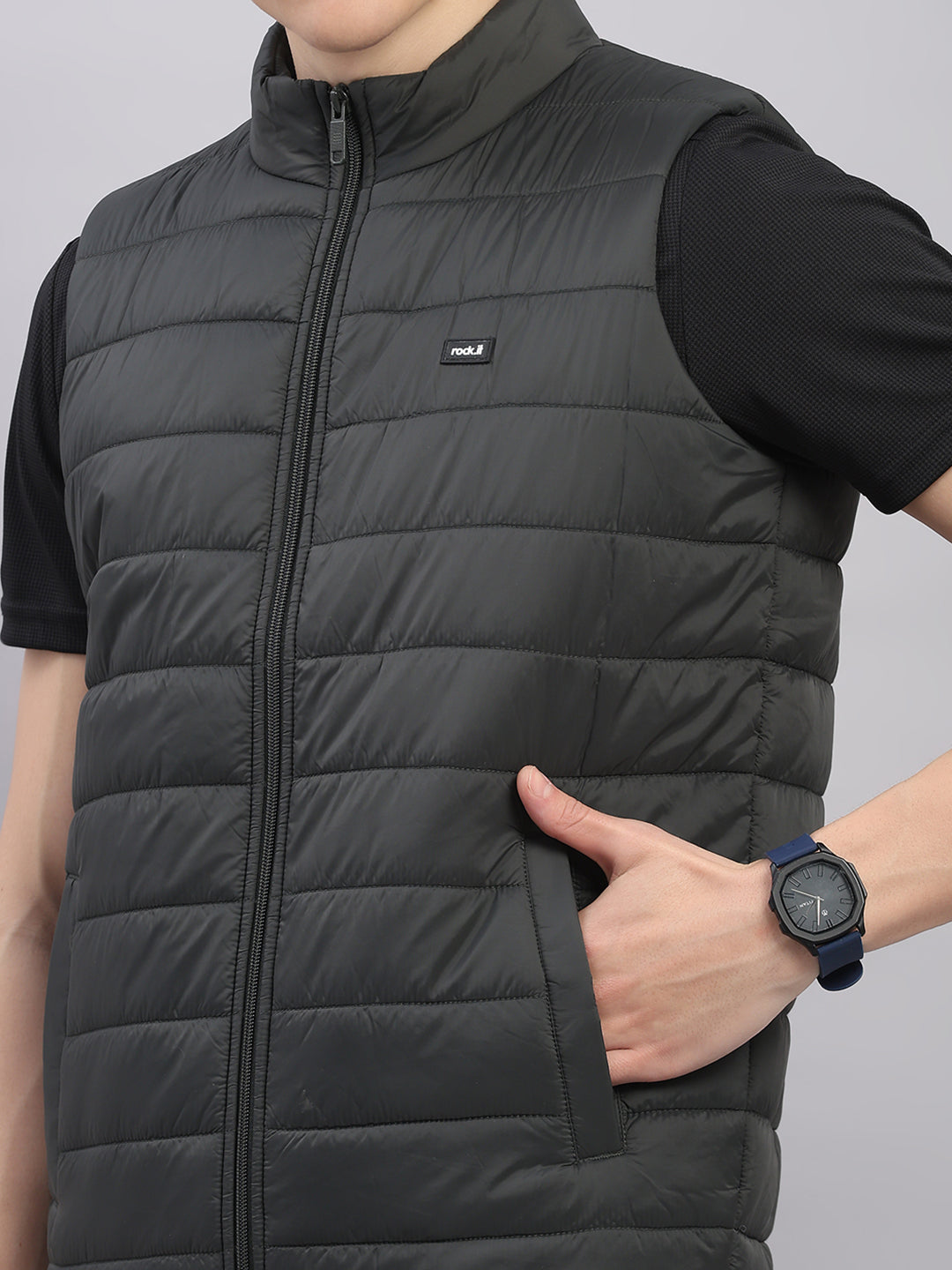 Rock.it Men Olive Solid Stand Collar Sleeveless Jacket