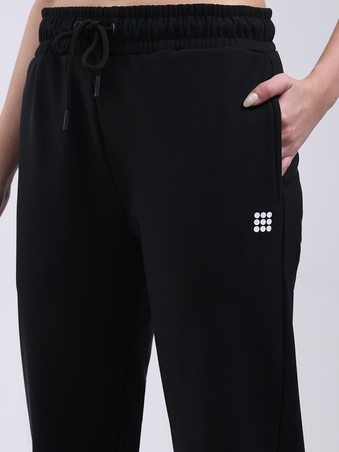 Rock.it Women Black Solid Collar Full Sleeve Winter Tracksuit