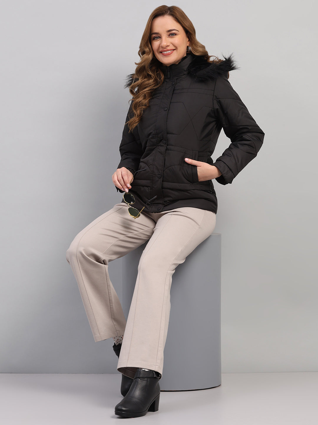 Rock.it Women Black Solid Hooded Full Sleeve Jacket