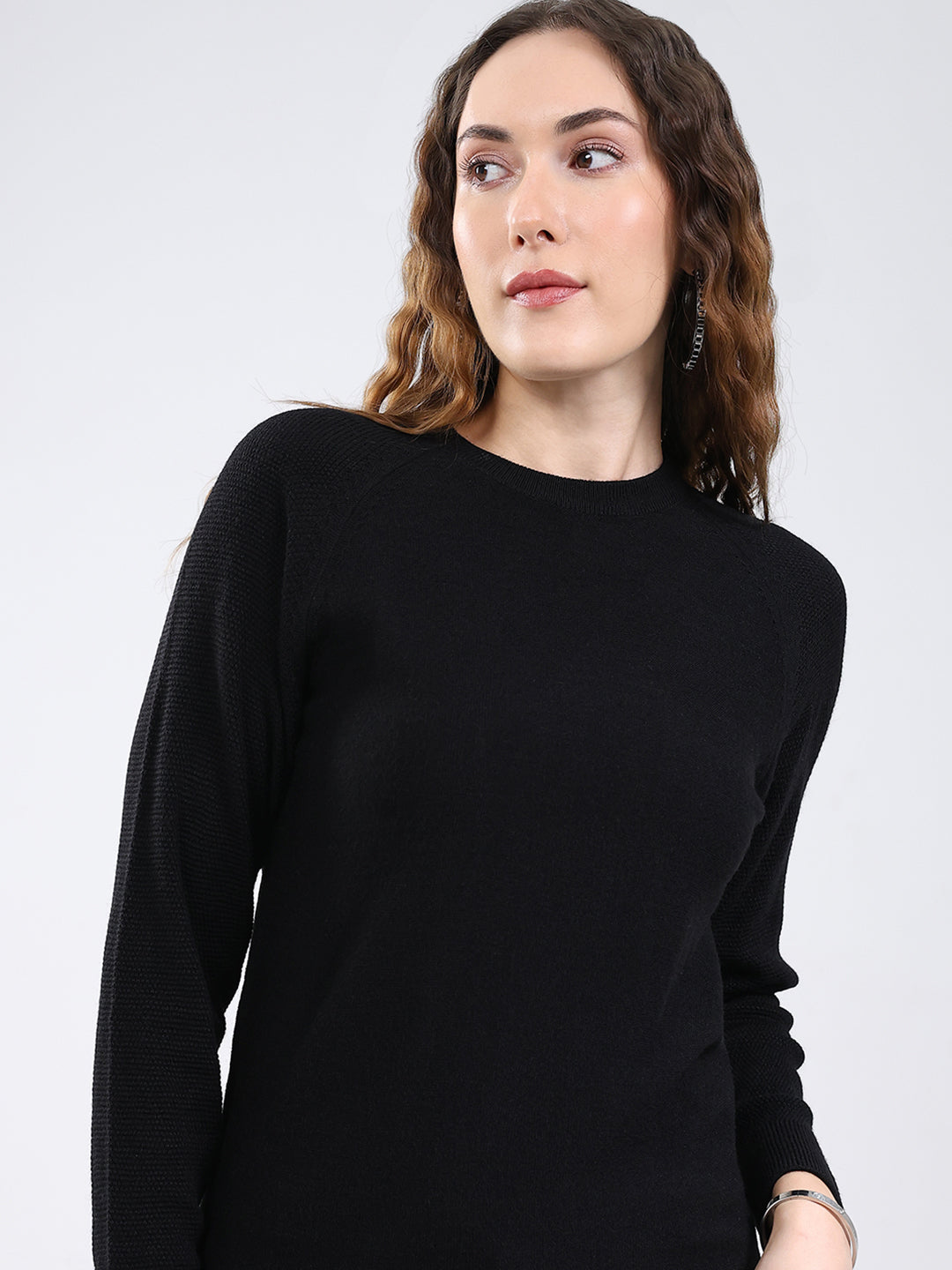 Rock.it Women Black Solid Round Neck Full Sleeve Pullover