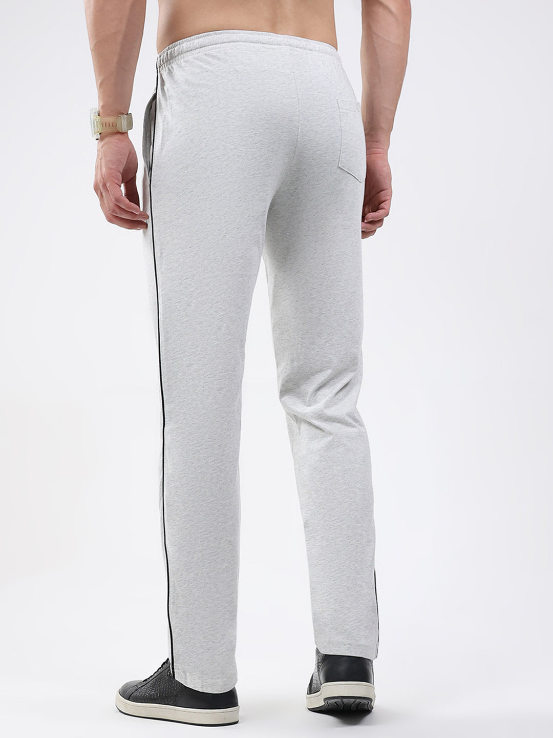 Men Off White Solid Regular Fit Lower