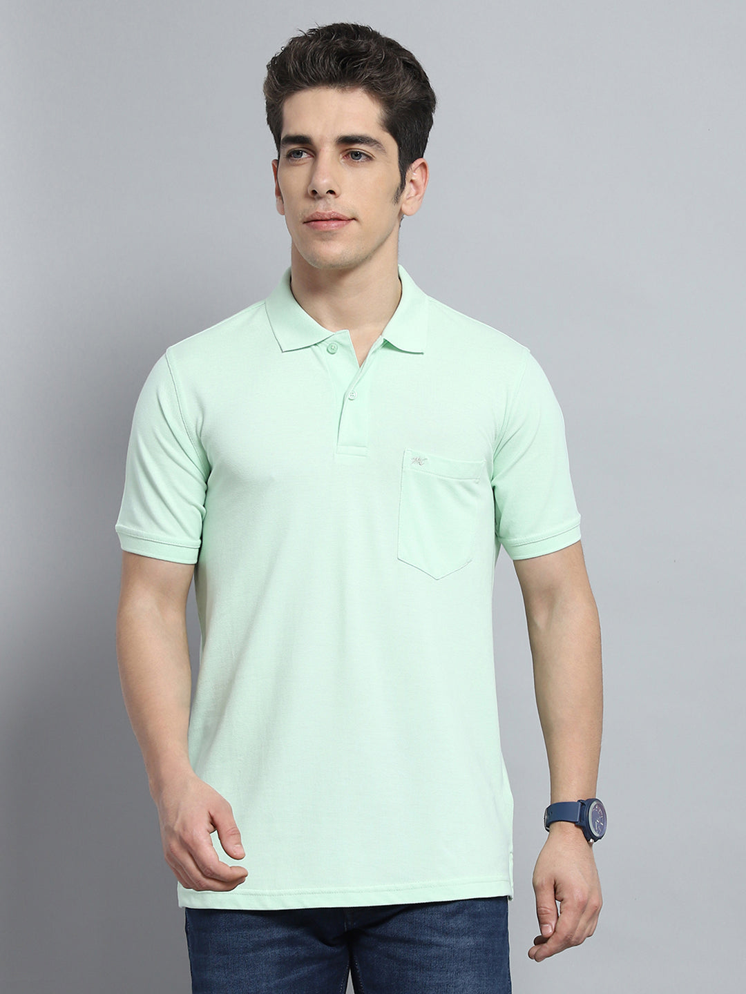 Men Green Solid Collar Half Sleeve T-Shirt