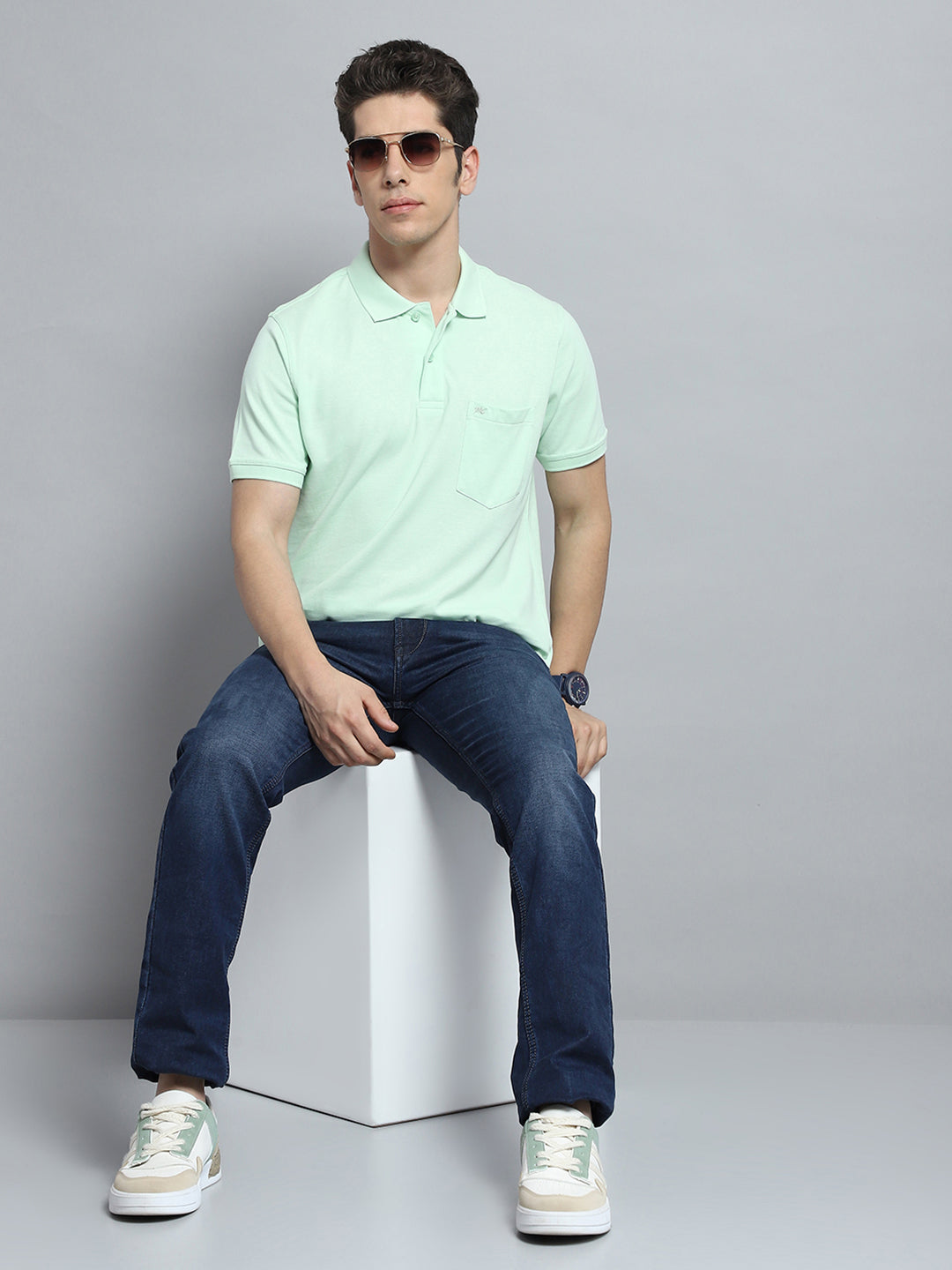 Men Green Solid Collar Half Sleeve T-Shirt