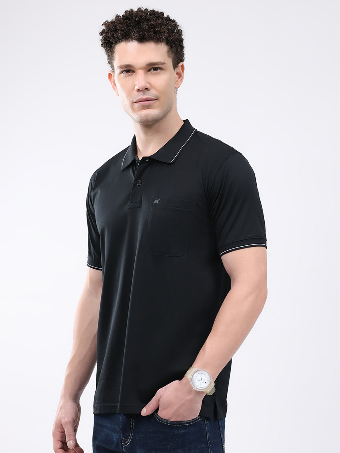 Men Black Solid Collar Half Sleeve T-Shirt