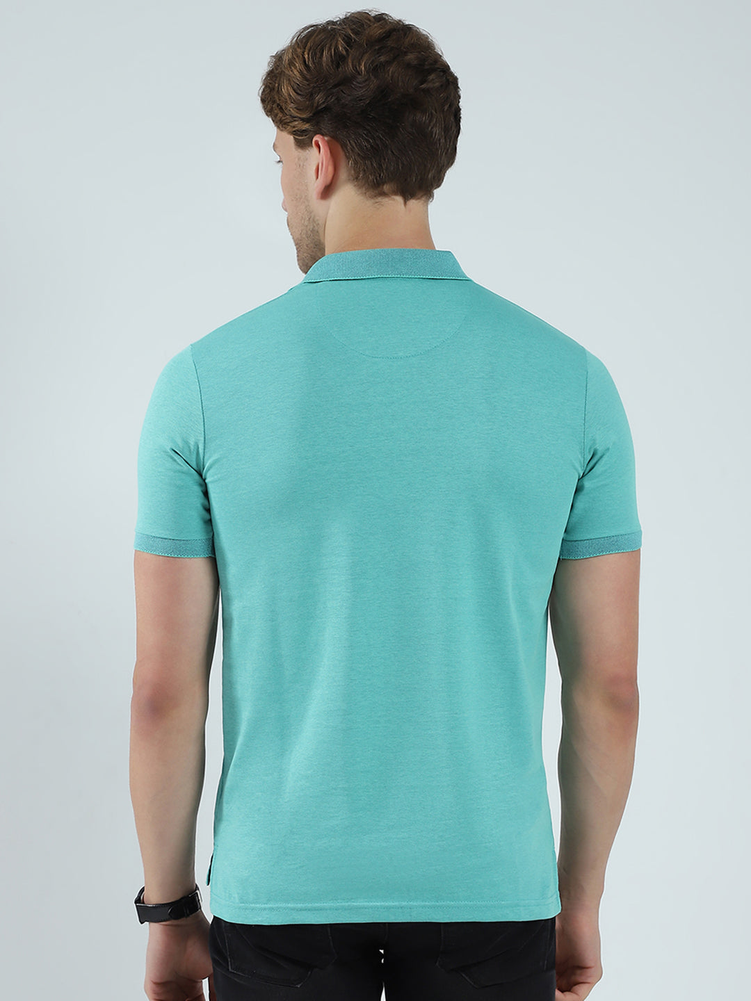 Men Green Solid Collar Half Sleeve T-Shirt