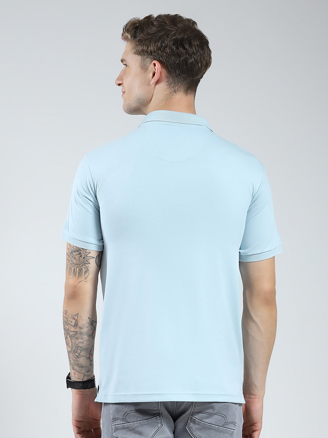 Men Blue Solid Collar Half Sleeve T-Shirt