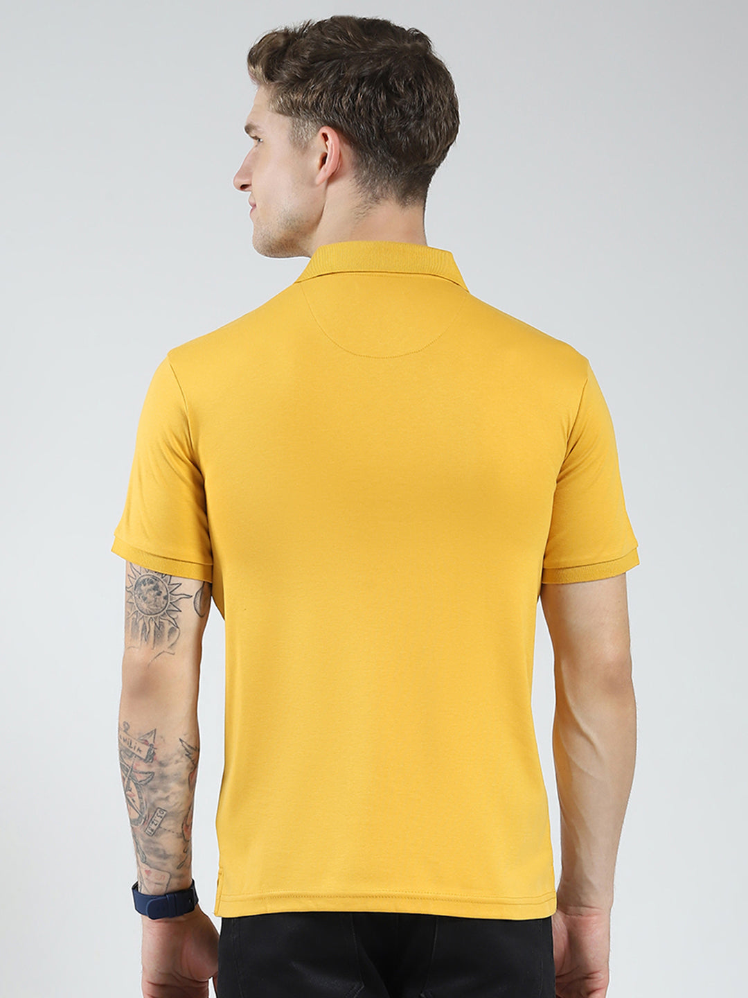 Men Mustard Solid Collar Half Sleeve T-Shirt