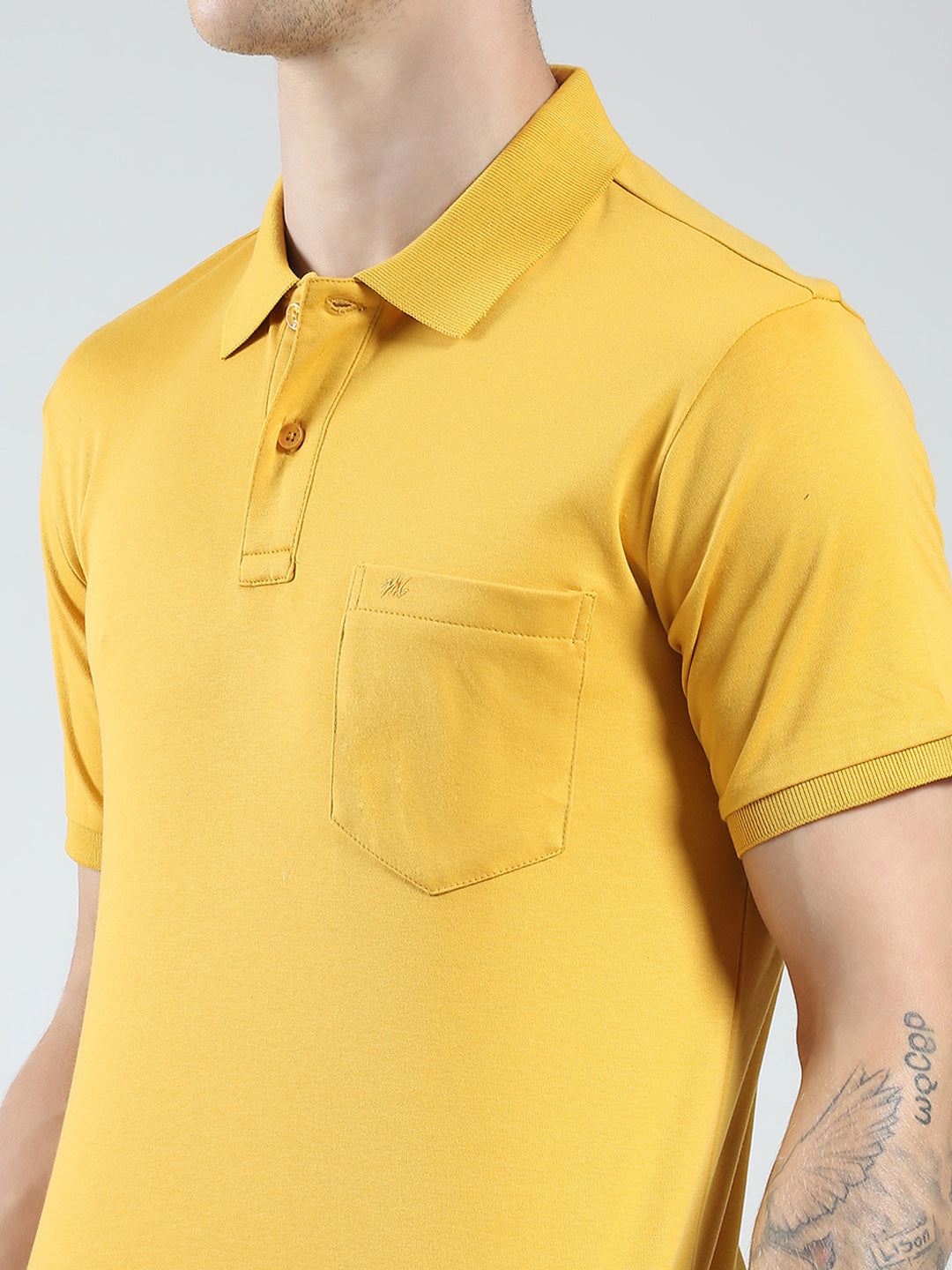Men Mustard Solid Collar Half Sleeve T-Shirt