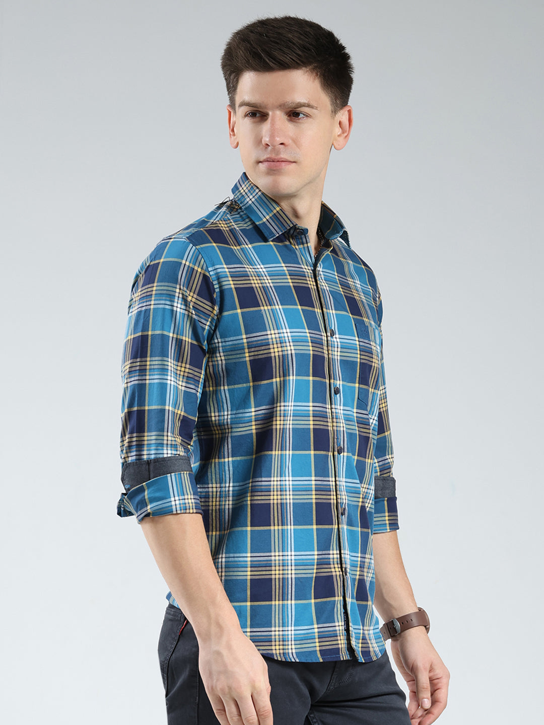 Men Blue Check Collar Full Sleeve Shirt