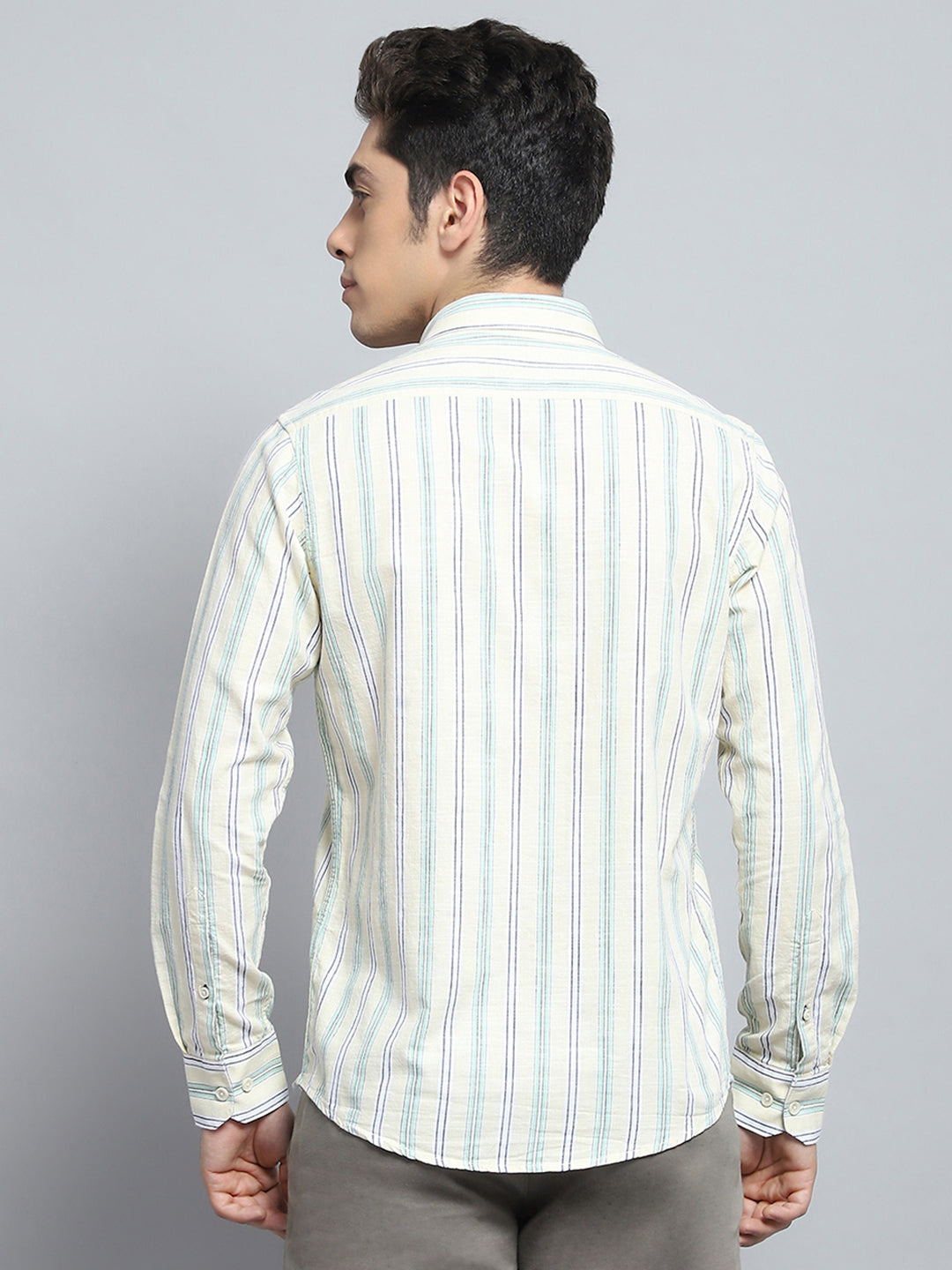 Men Yellow Stripe Collar Full Sleeve Shirt