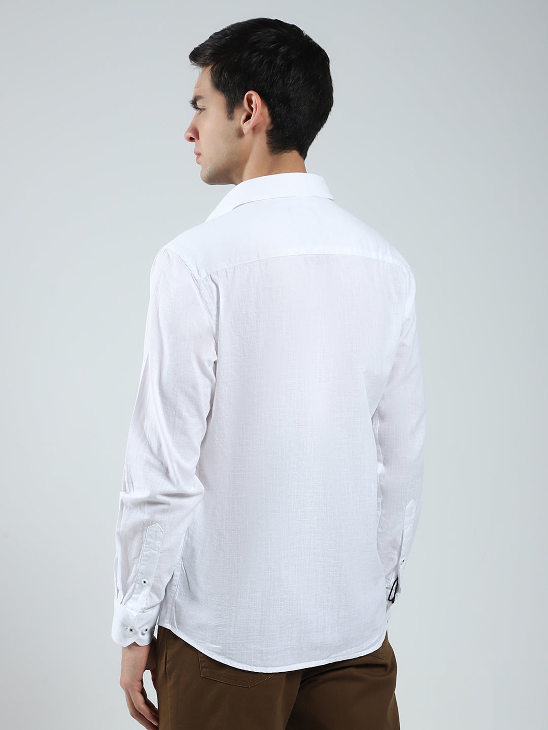 Men White Solid Collar Full Sleeve Shirt