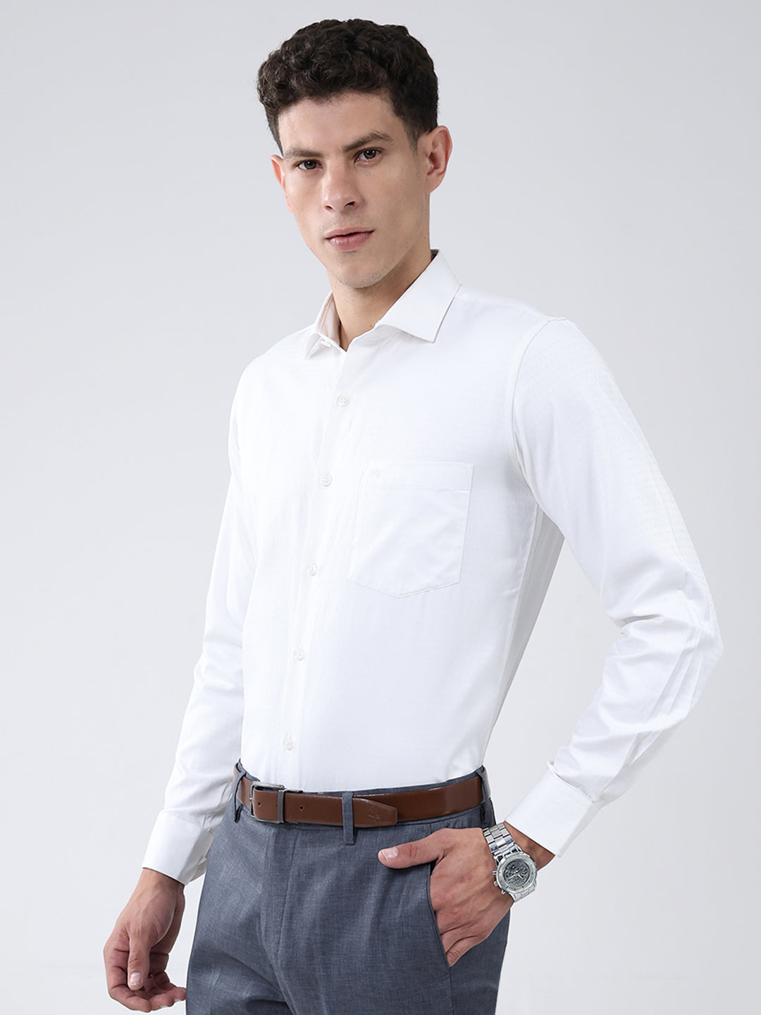 Men White Solid Collar Full Sleeve Shirt