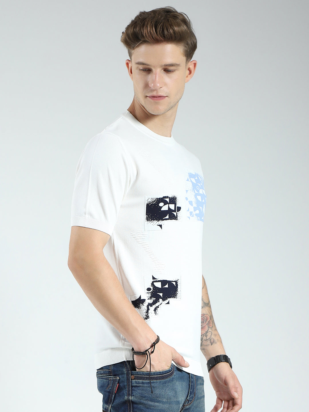 Men White Printed Round Neck Half Sleeve T-Shirt