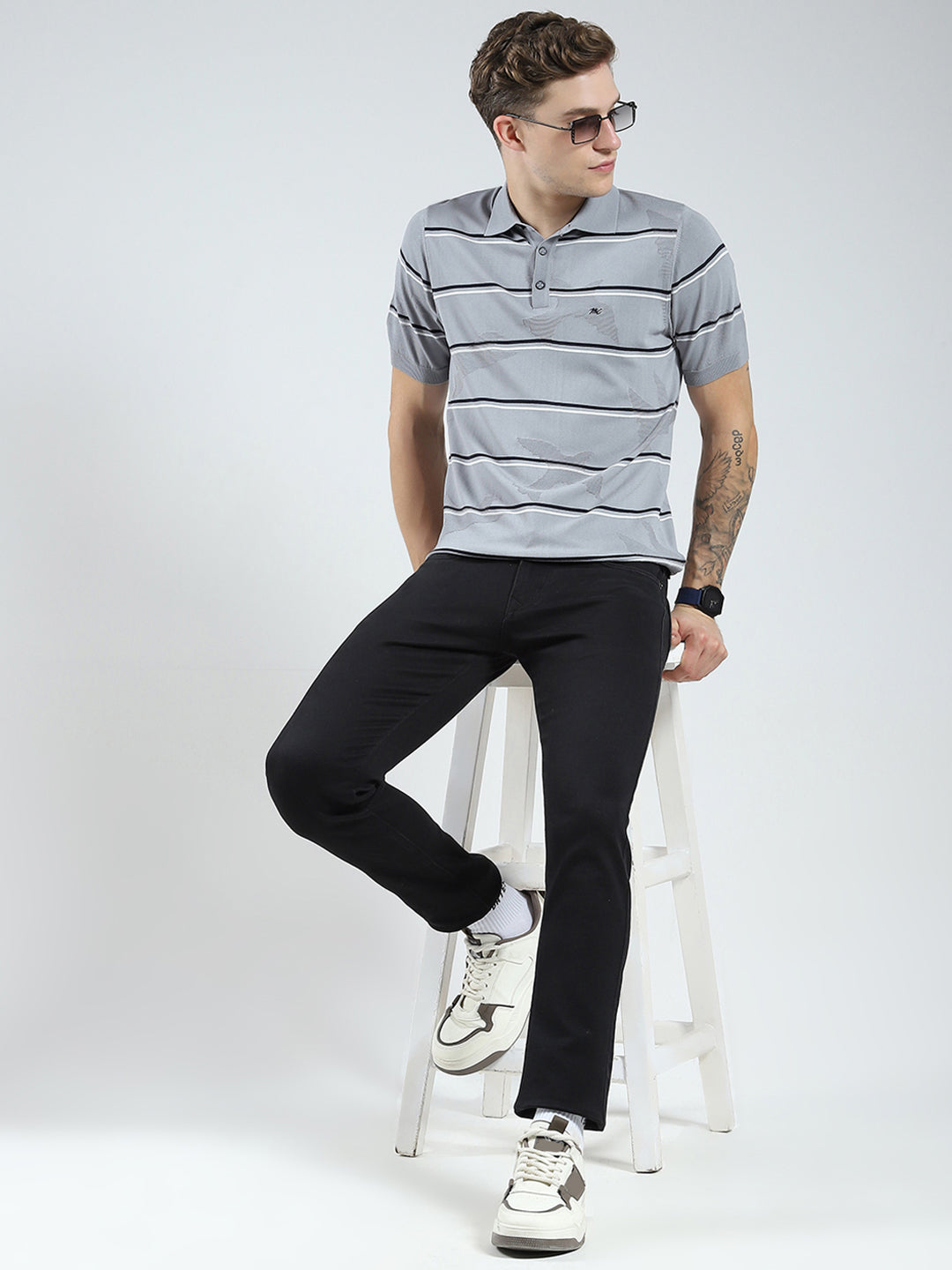 Men Grey Solid Collar Half Sleeve T-Shirt