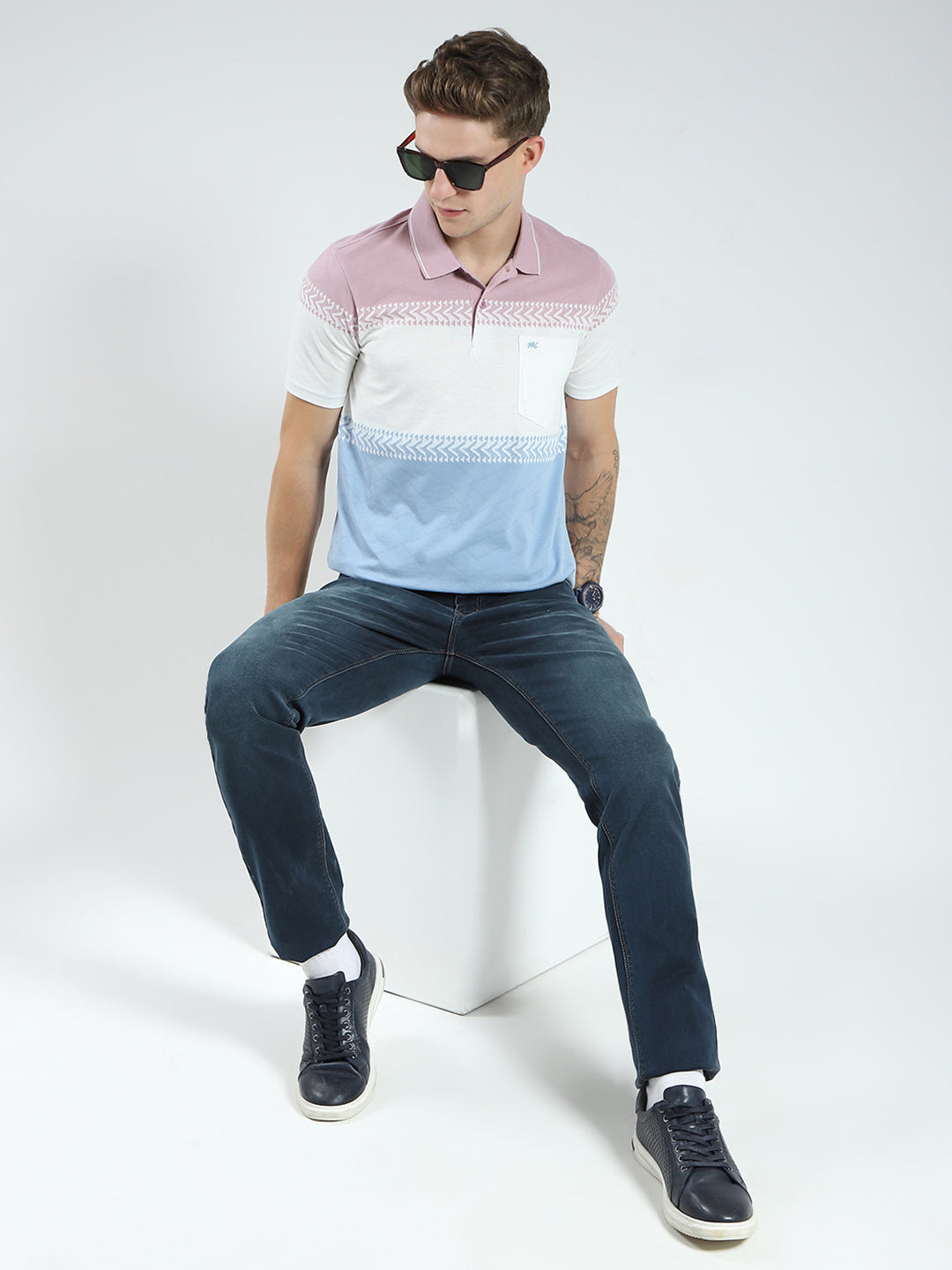 Men Blue Stripe Collar Half Sleeve T-Shirt