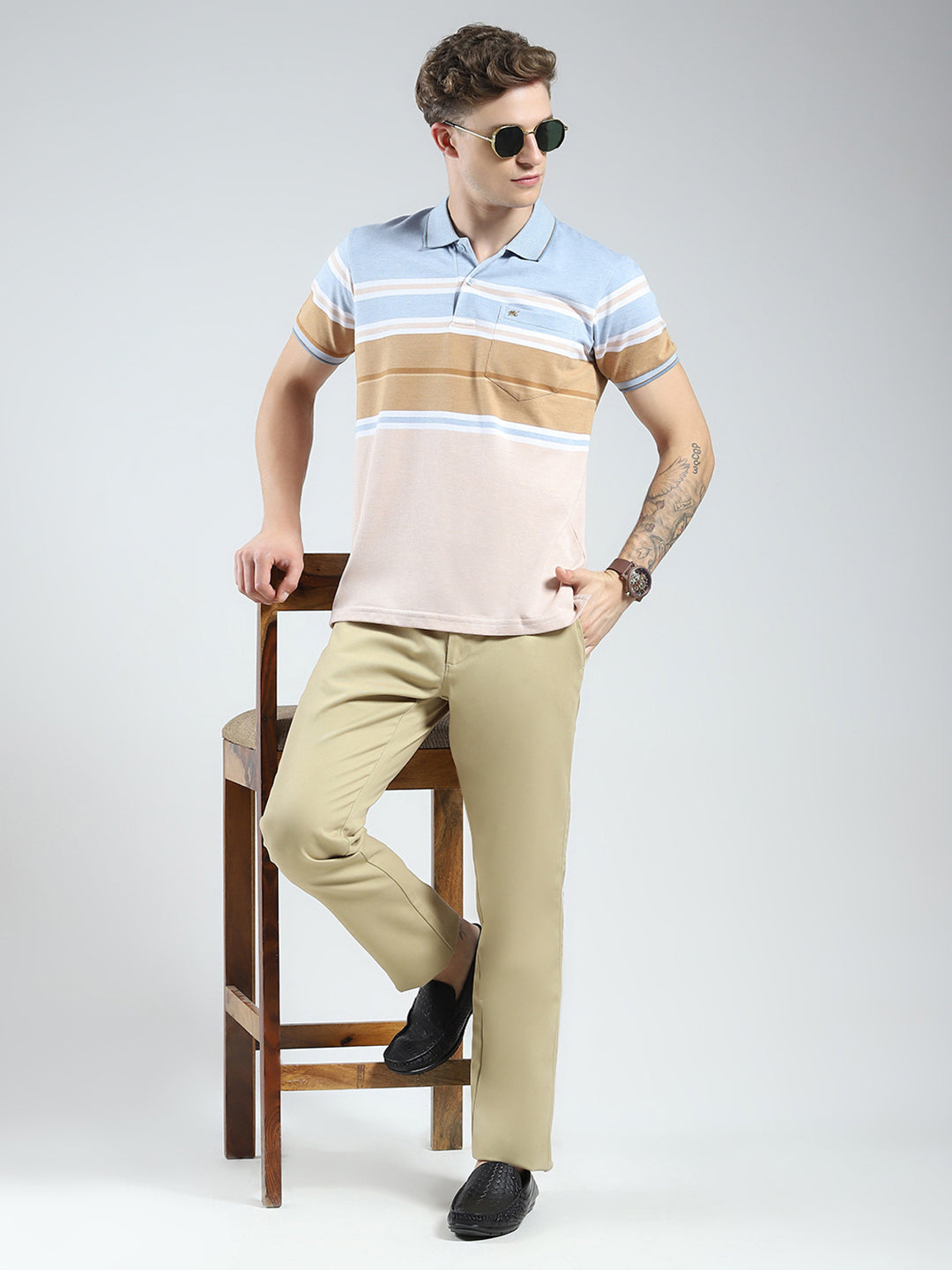 Men Blue Stripe Collar Half Sleeve T-Shirt