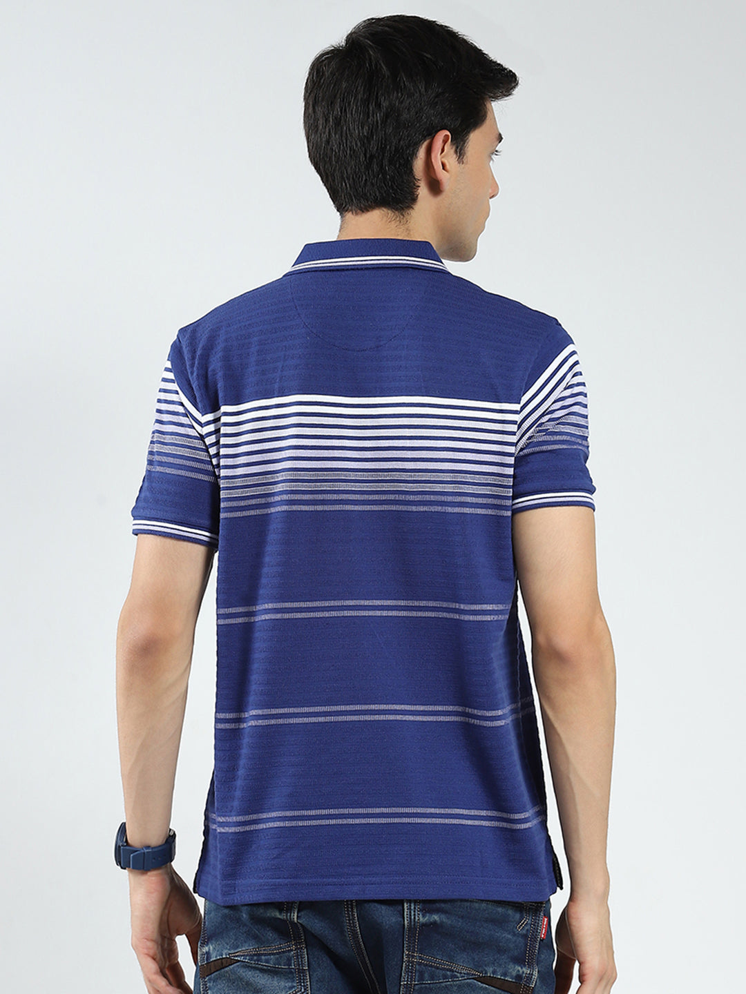 Men Blue Stripe Collar Half Sleeve T-Shirt