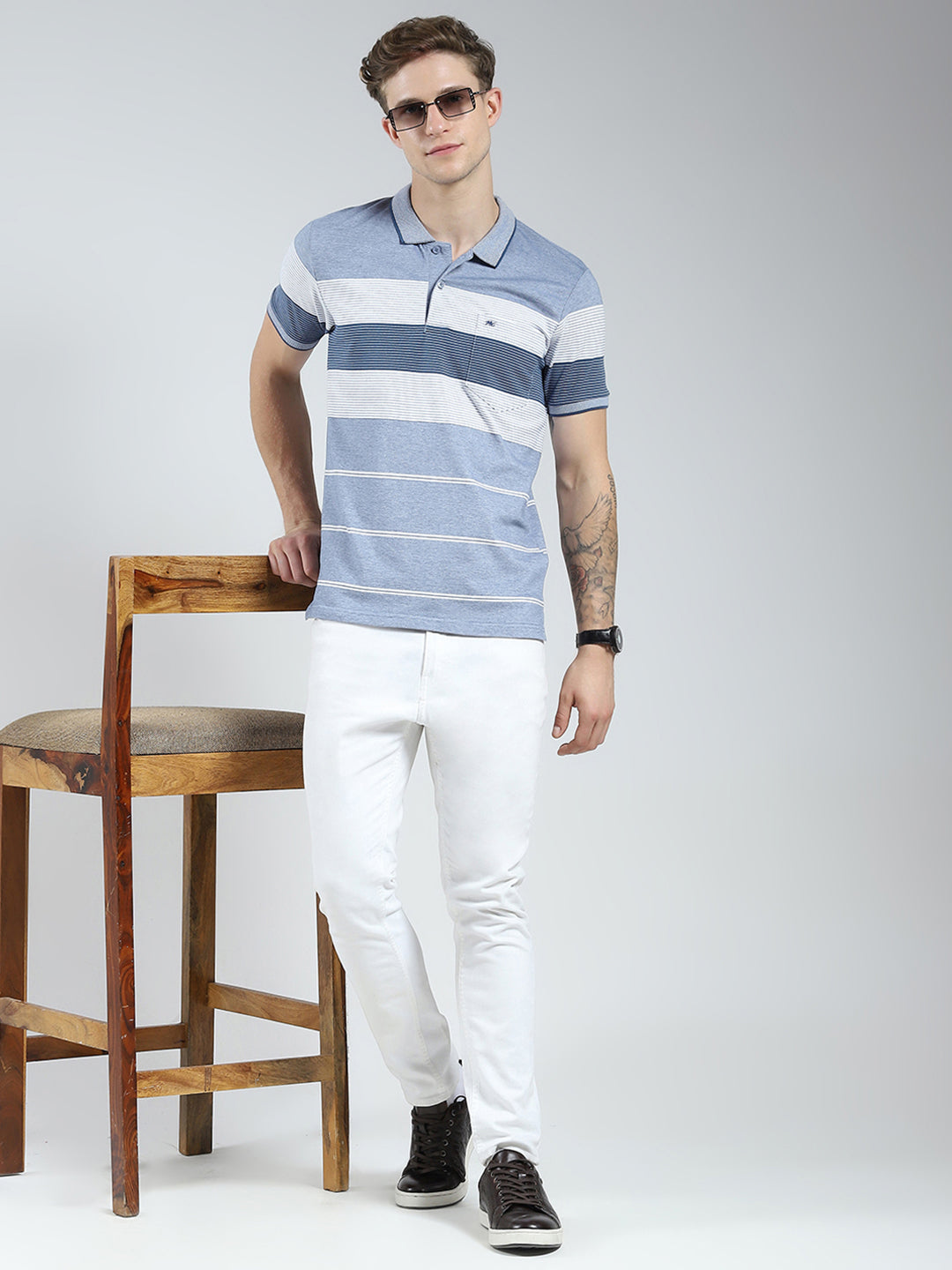 Men Blue Stripe Collar Half Sleeve T-Shirt