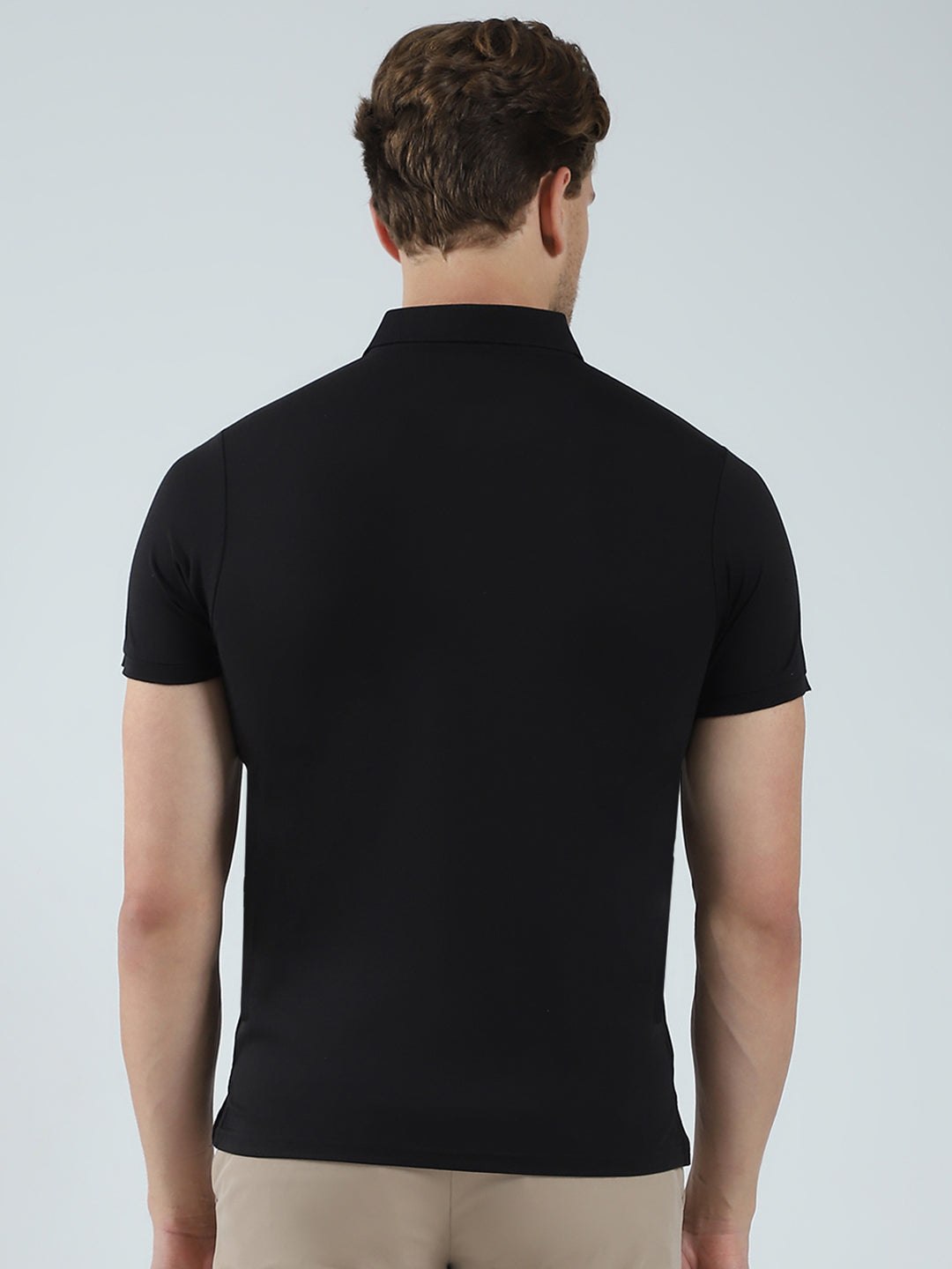 Men Black Solid Collar Half Sleeve T-Shirt