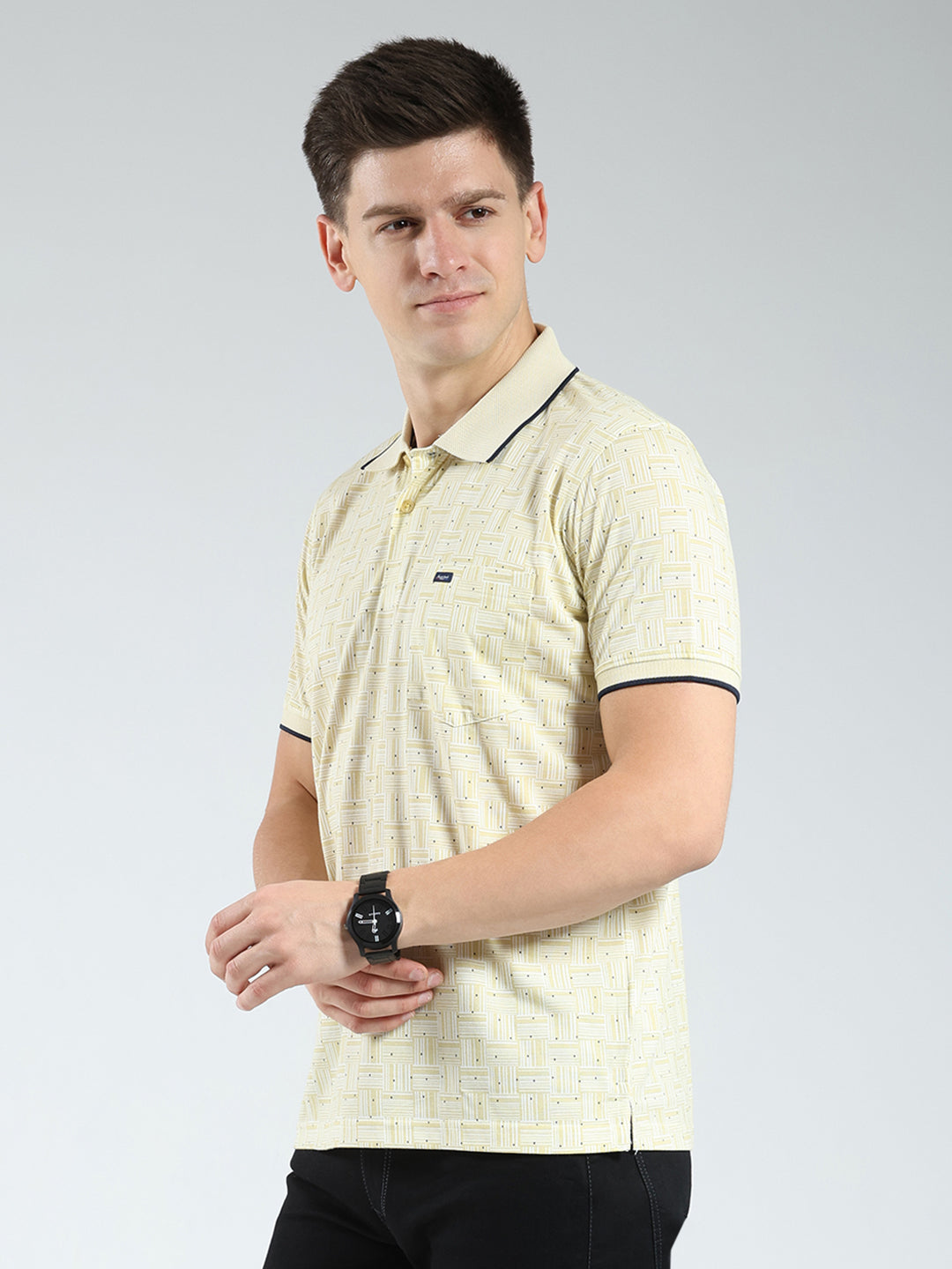 Men Yellow Printed Collar Half Sleeve T-Shirt