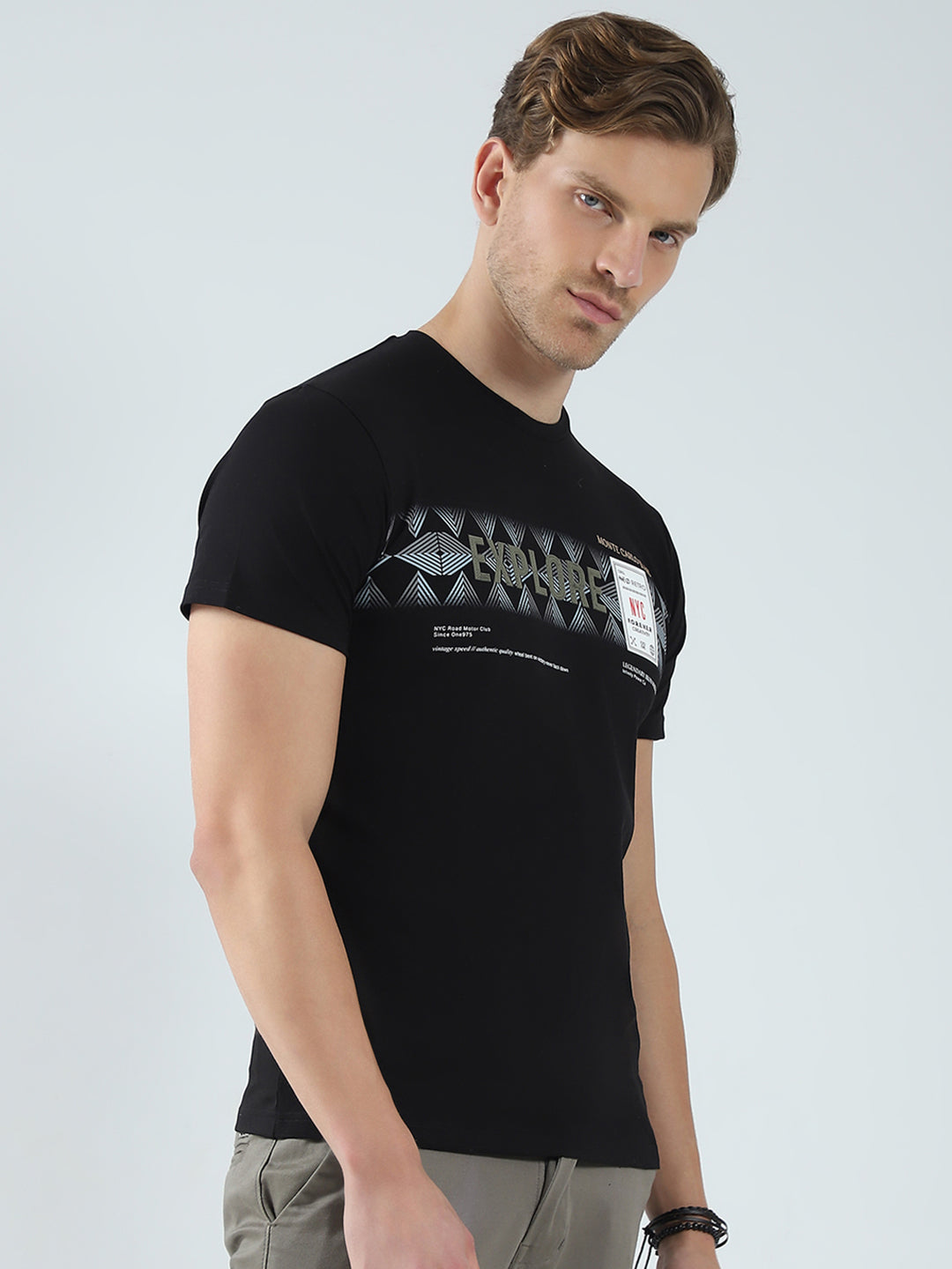 Men Black Printed Round Neck Half Sleeve T-Shirt