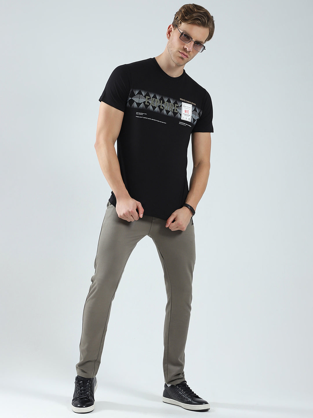 Men Black Printed Round Neck Half Sleeve T-Shirt