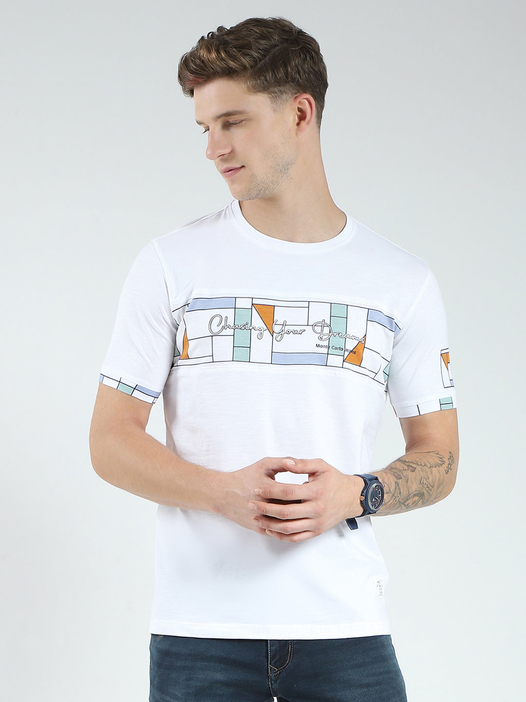 Men White Printed Round Neck Half Sleeve T-Shirt